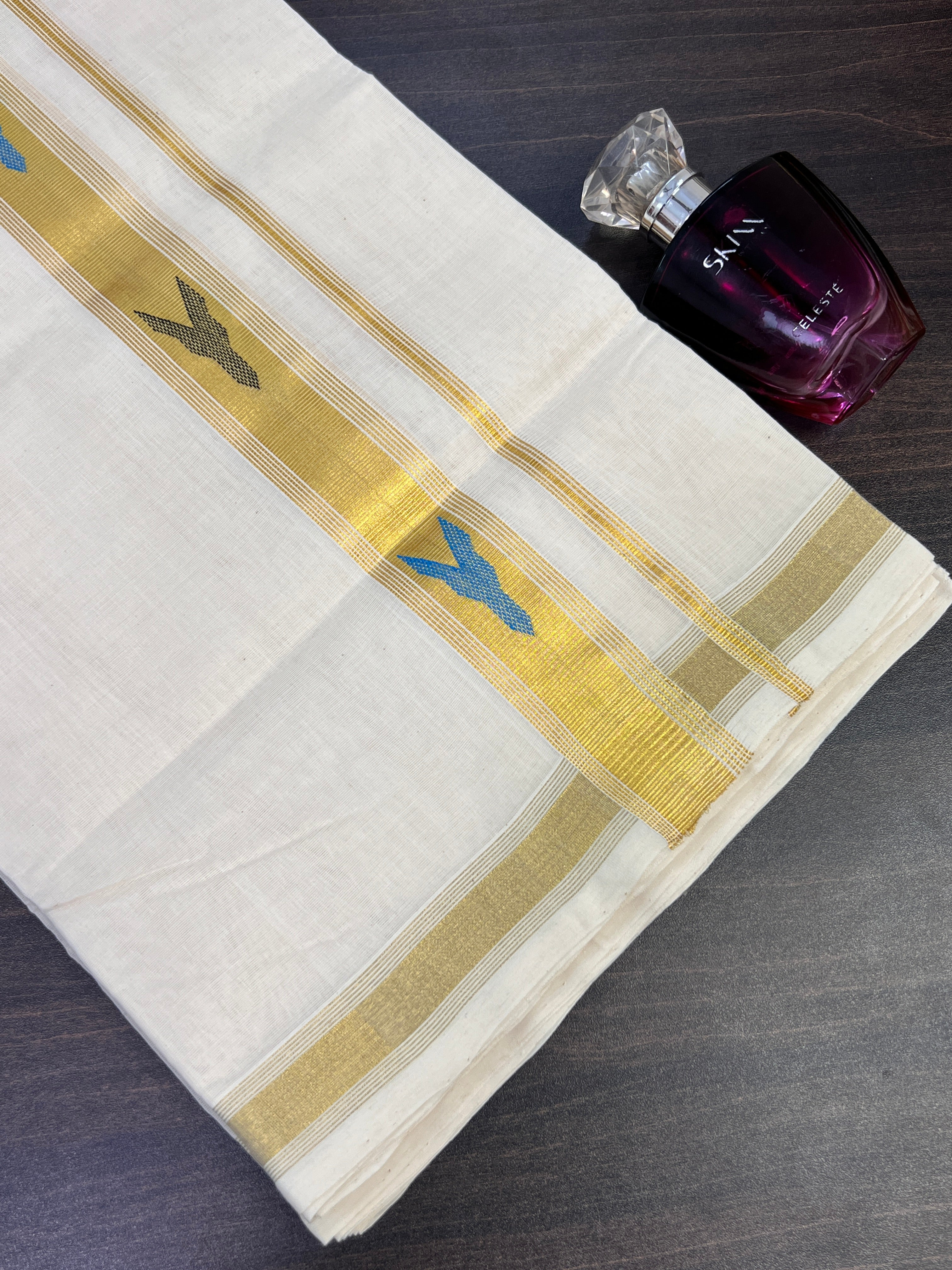 Kasavu Detailed Balaramapuram Handloom Kerala Cotton Mundu | KL200