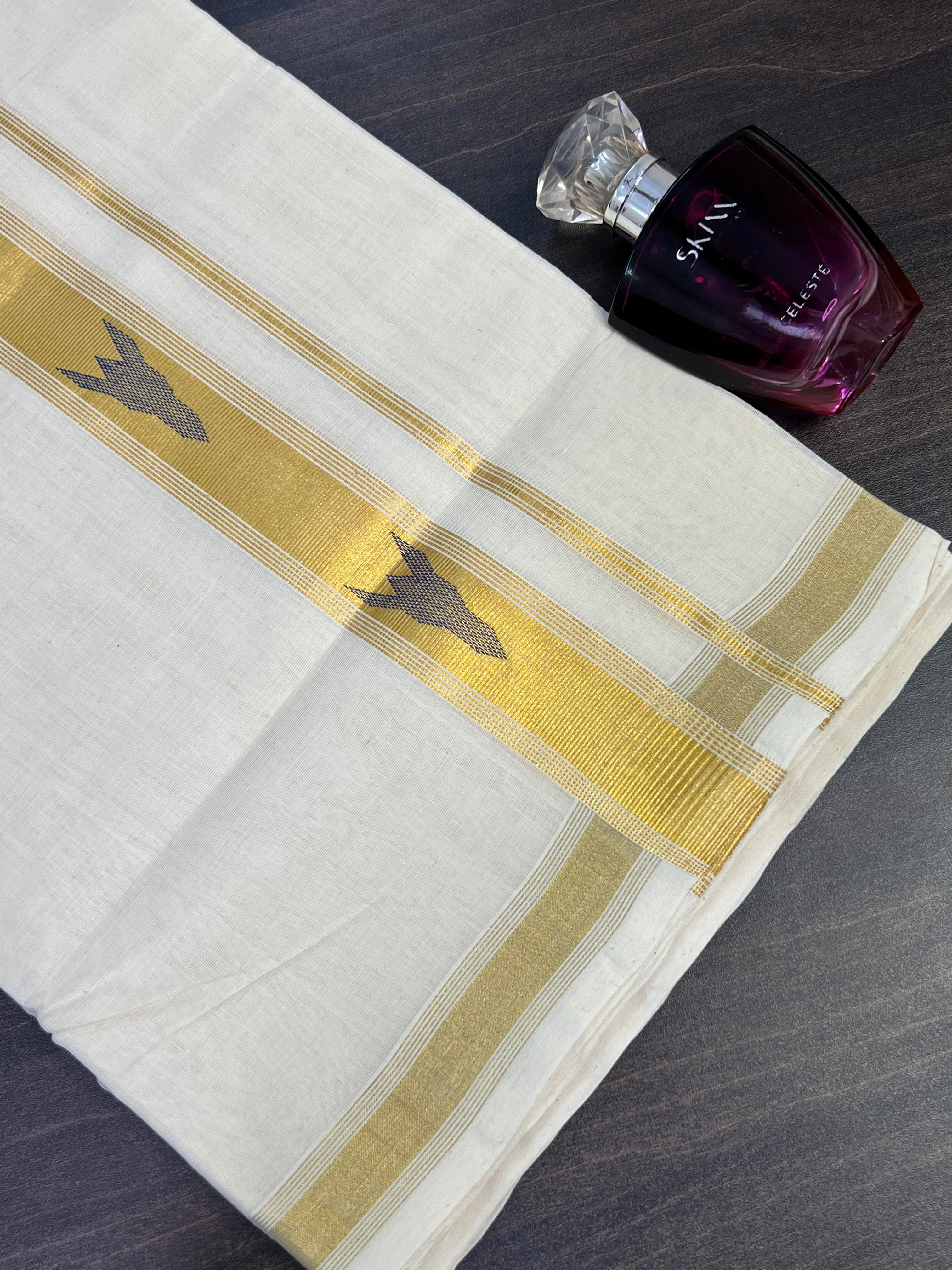 Kasavu Detailed Balaramapuram Handloom Kerala Cotton Mundu | KL200