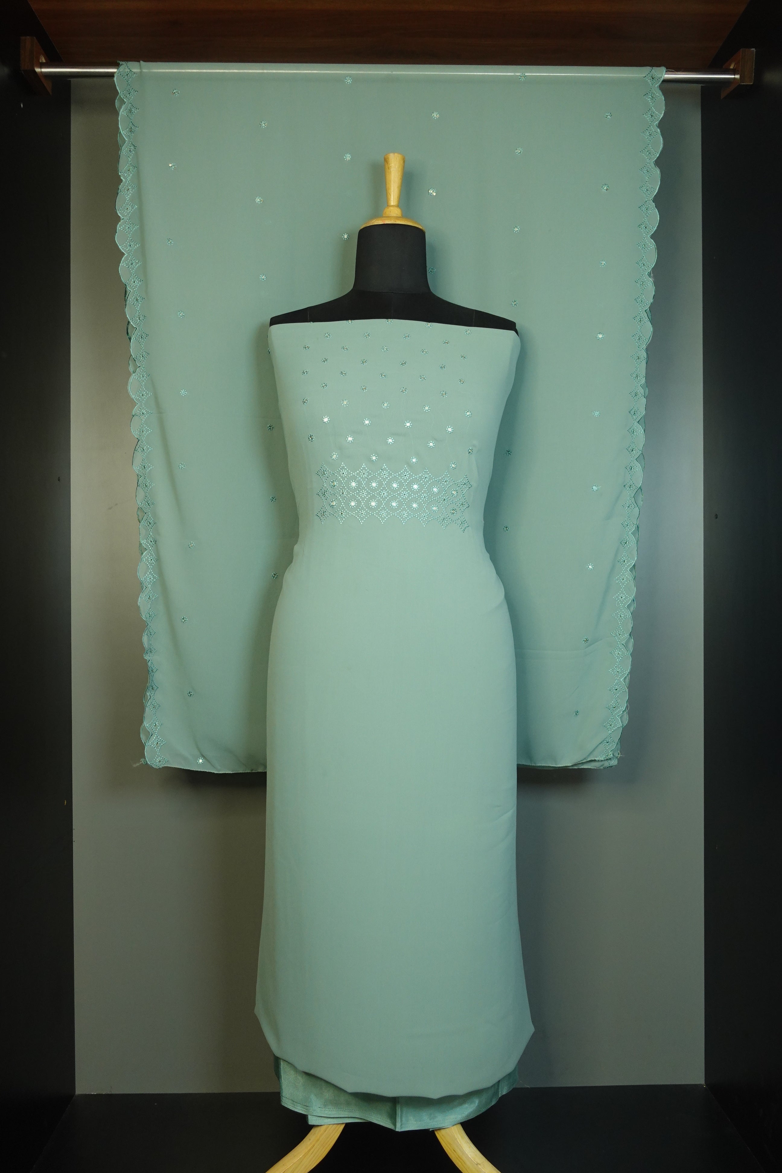 Point Embroidery and Sequence Worked Georgette Salwar Set | YH188