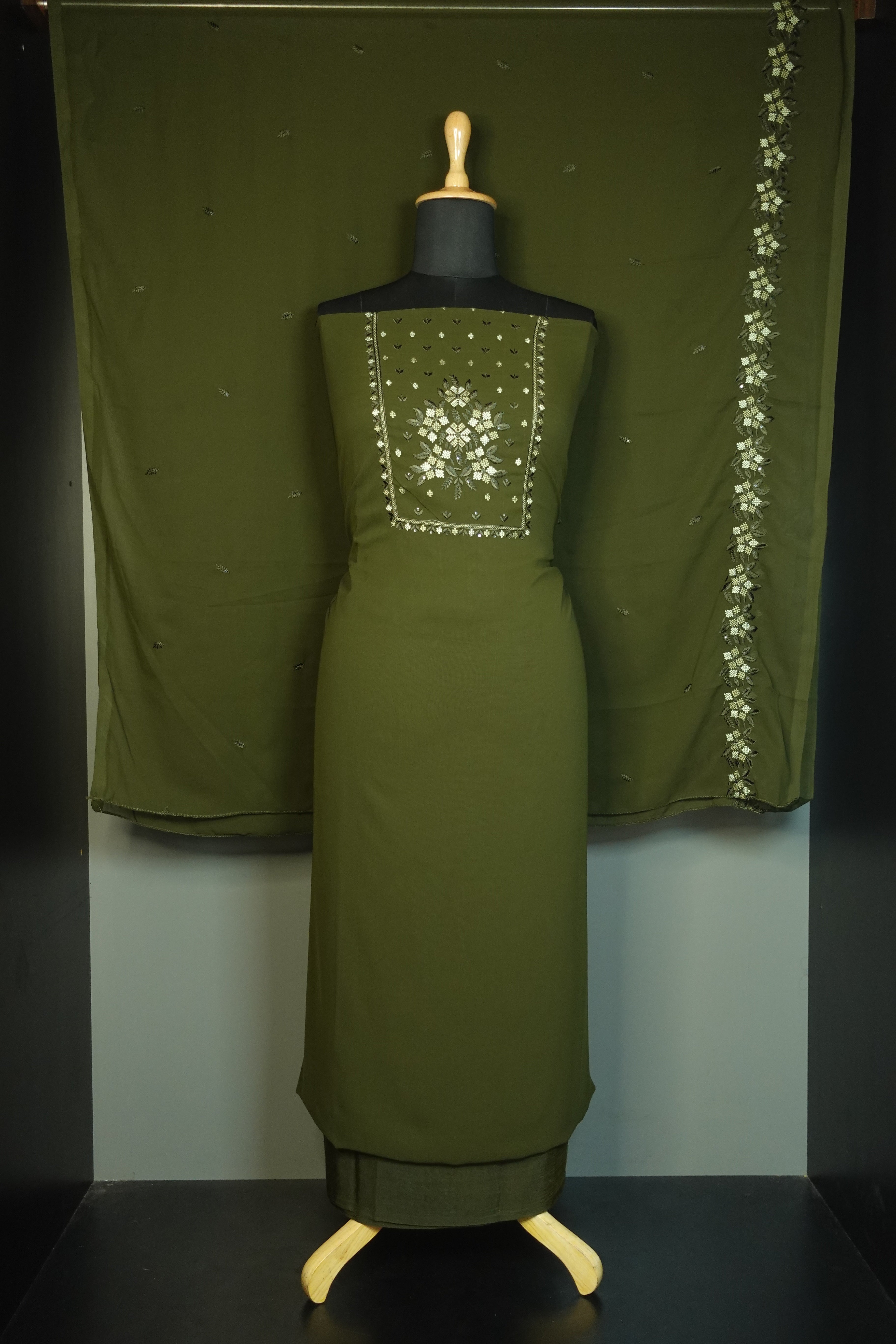 Cross Stitch Embroidered Fox Georgette Salwar Set | YH160