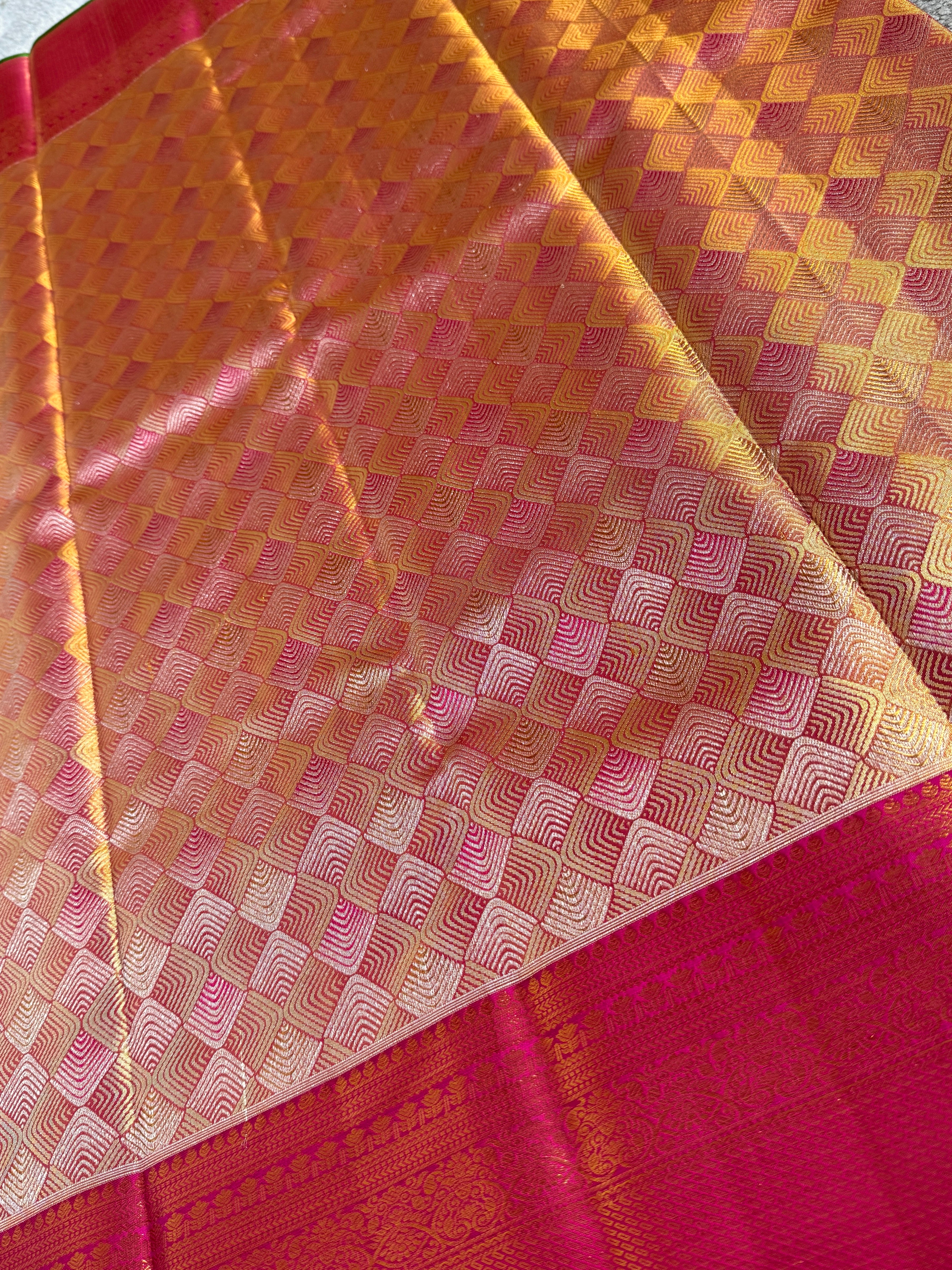 Meenakari Weaving Pattern Tissue Kanchipuram Saree | OM136