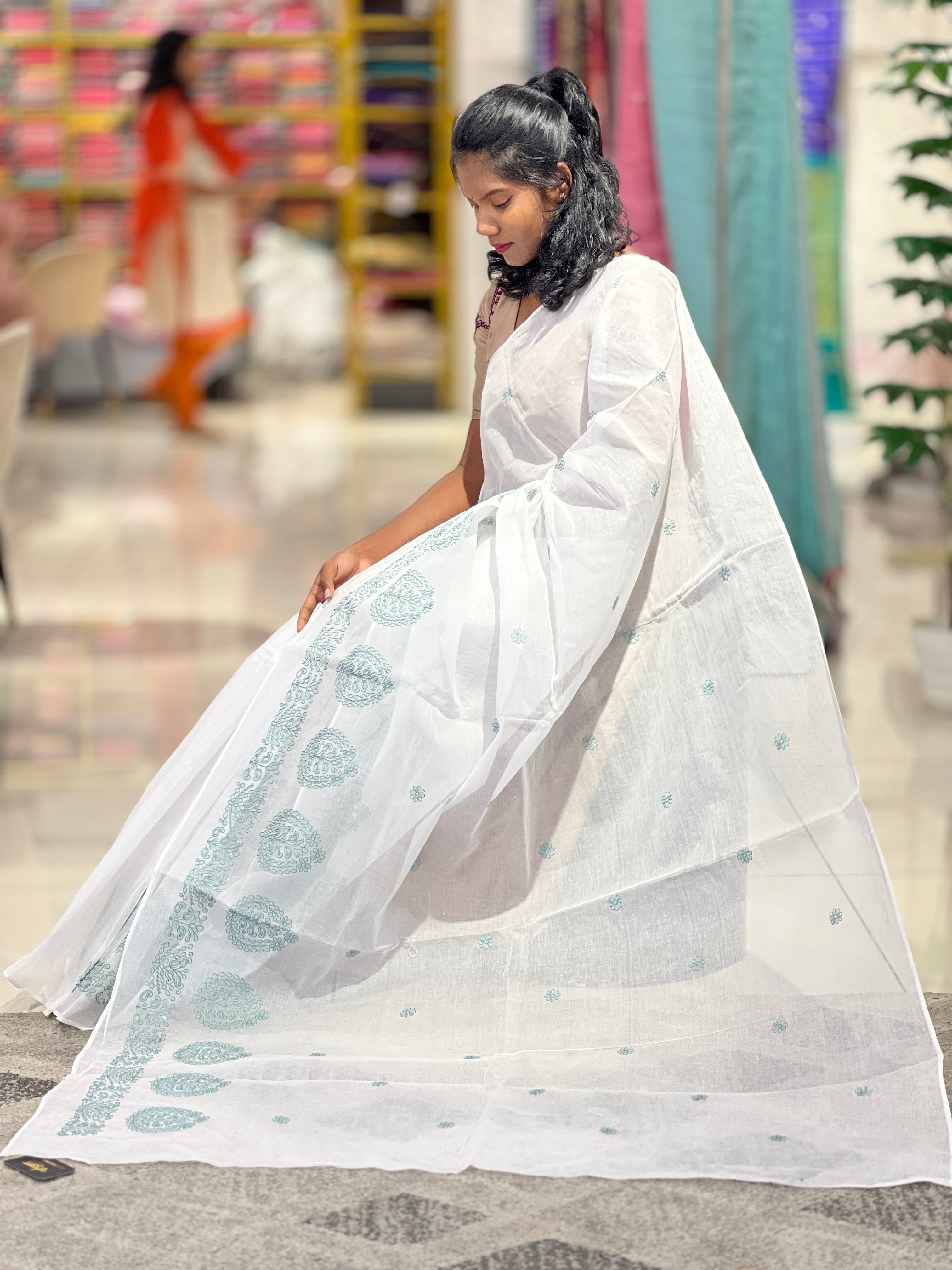 Floral Embroidery Organdy Saree | VNC138