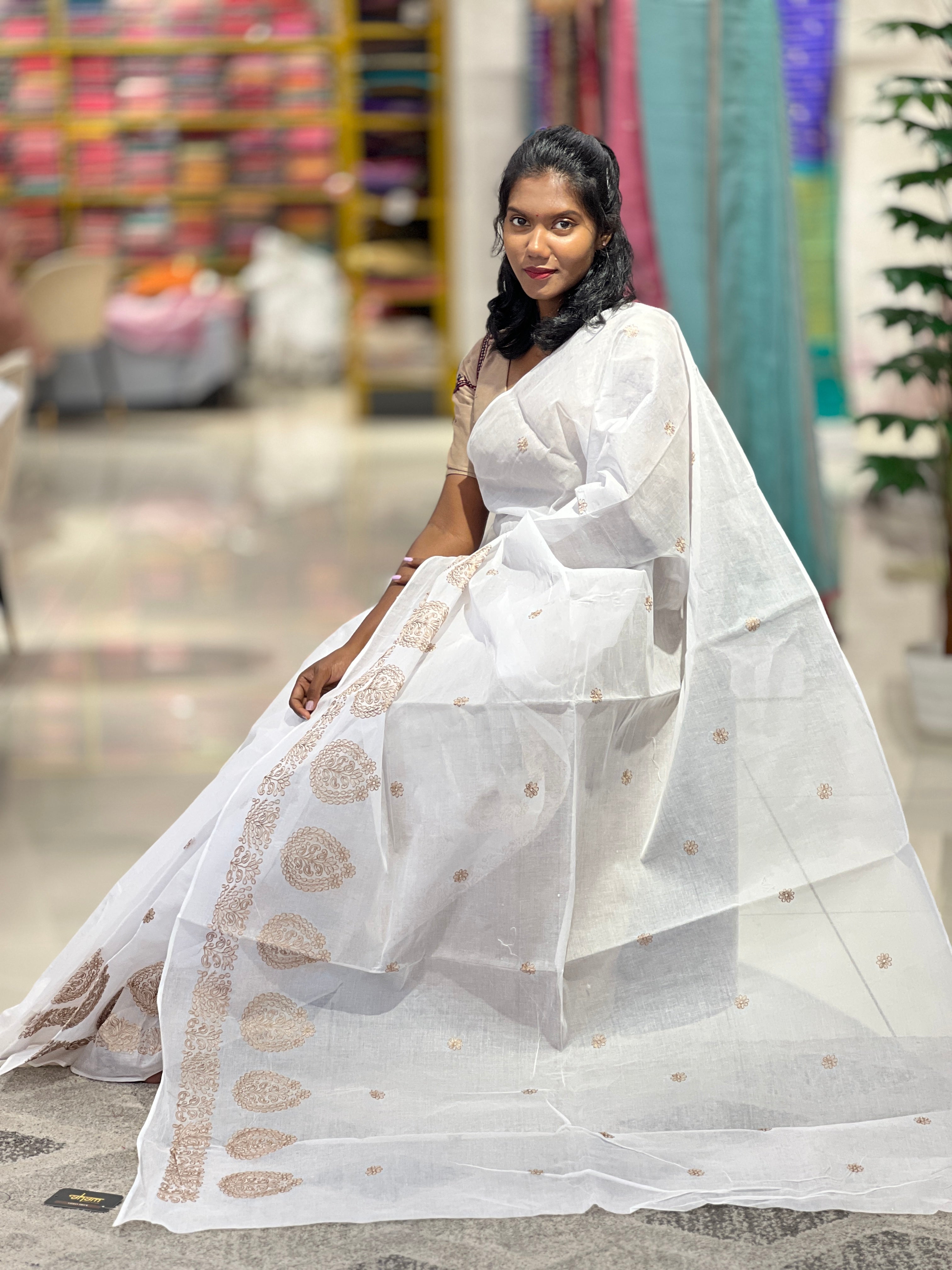 Floral Embroidery Organdy Saree | VNC141