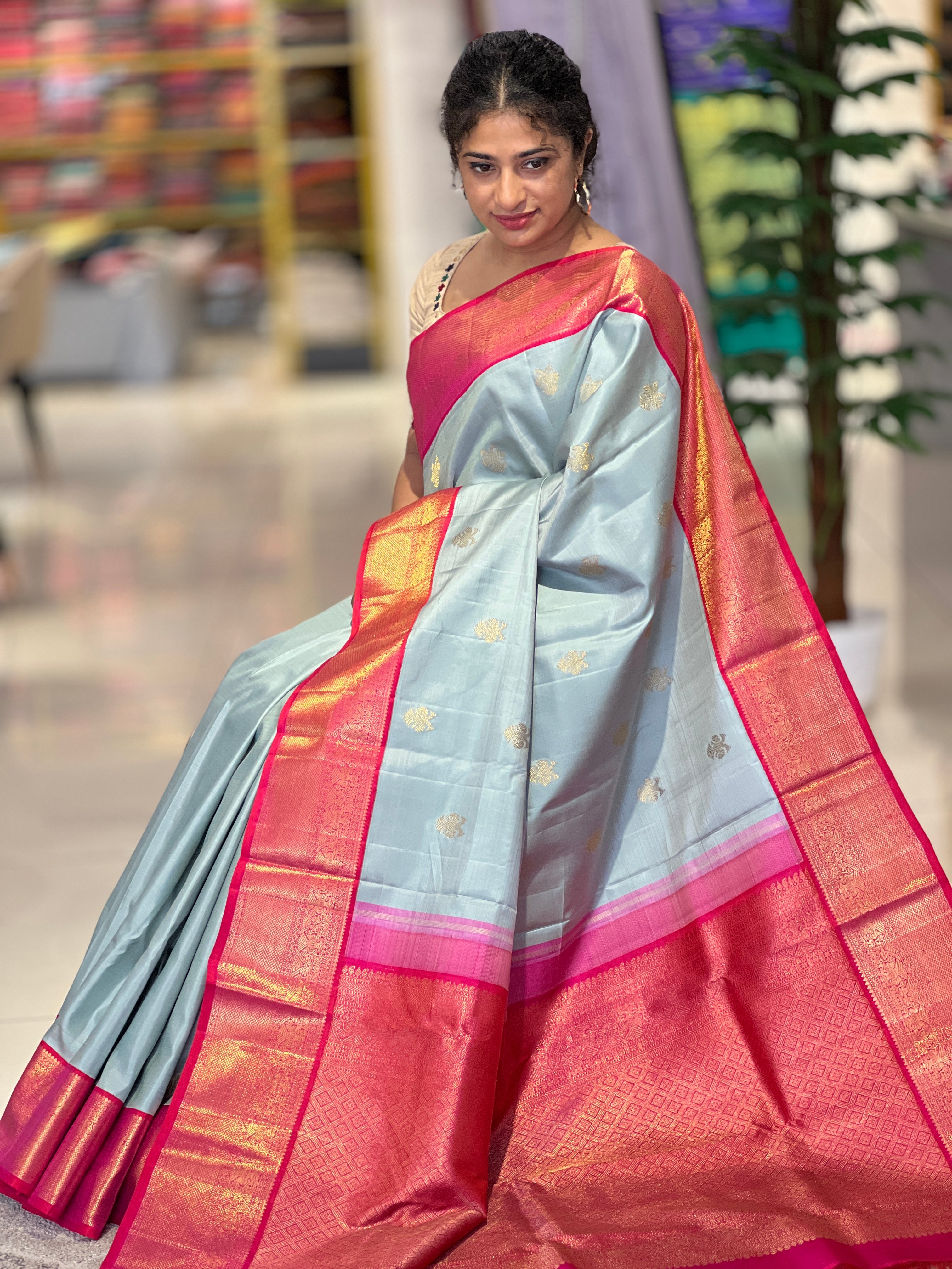 Handwoven Traditional Pure Kanchipuram Saree | AK126