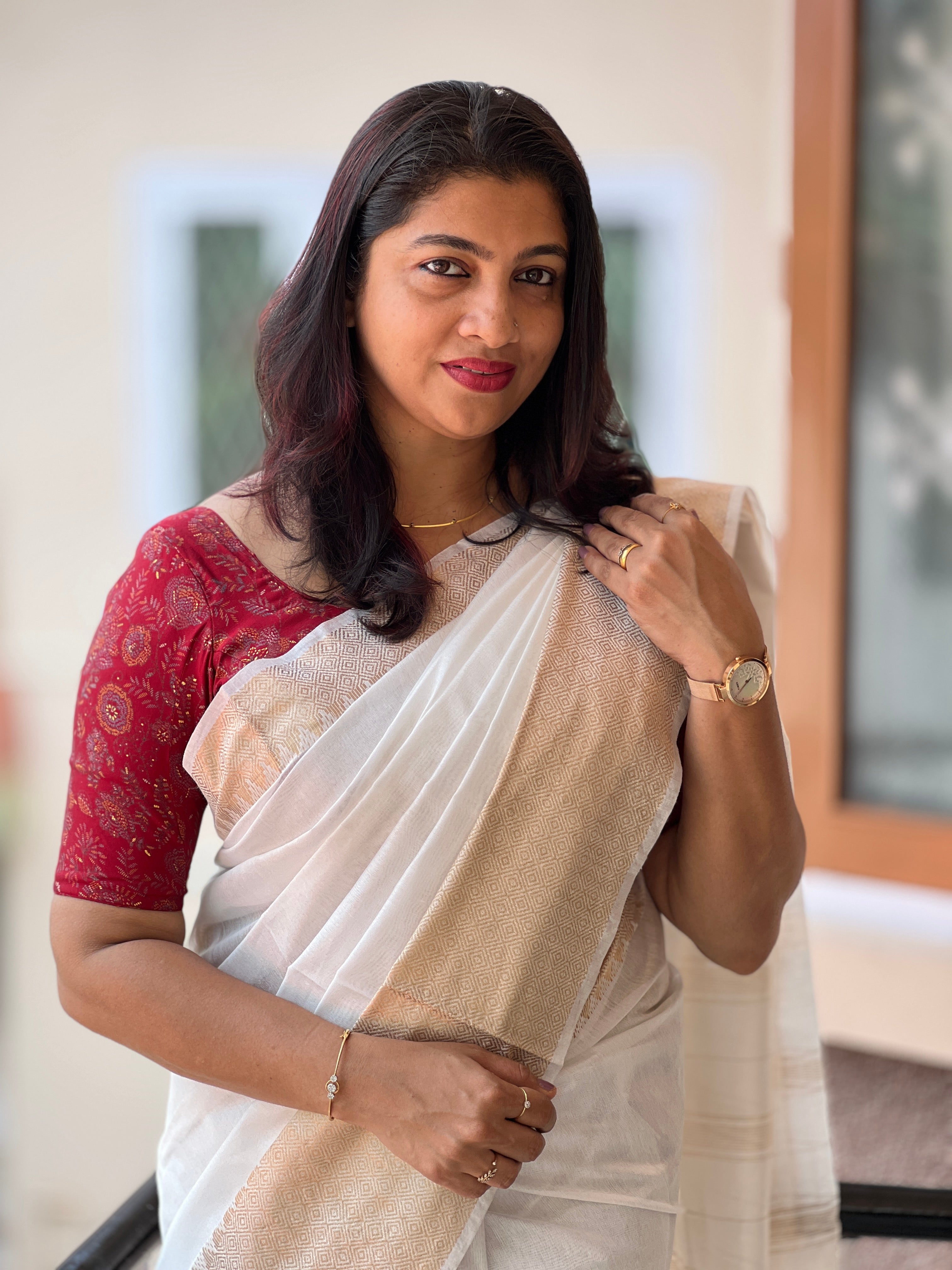 Diamond Weaving Pattern Bhagalpuri Linen Saree | NHH147