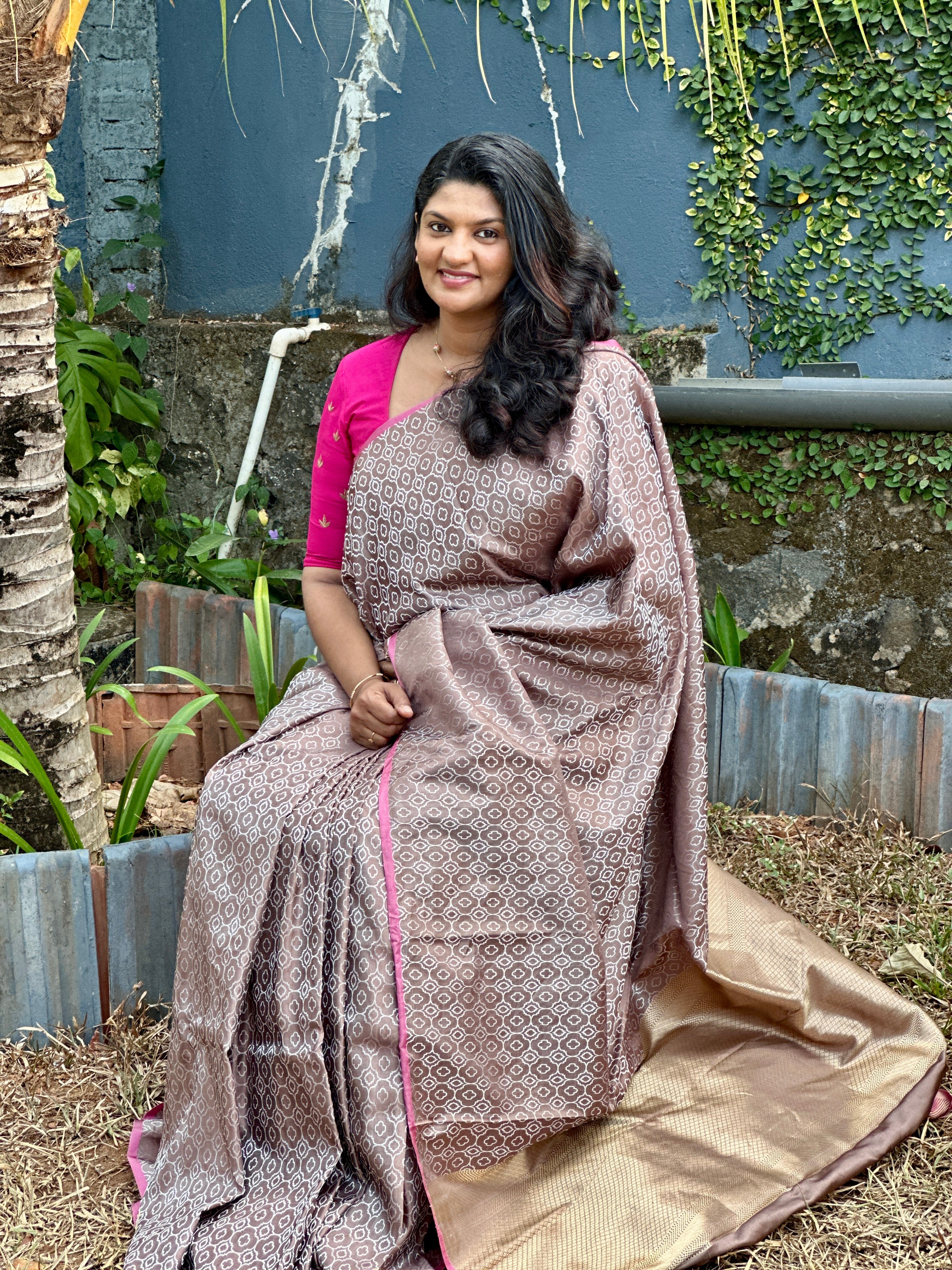 Geometrical Weaving Pattern Pure Silk Saree | BHH143