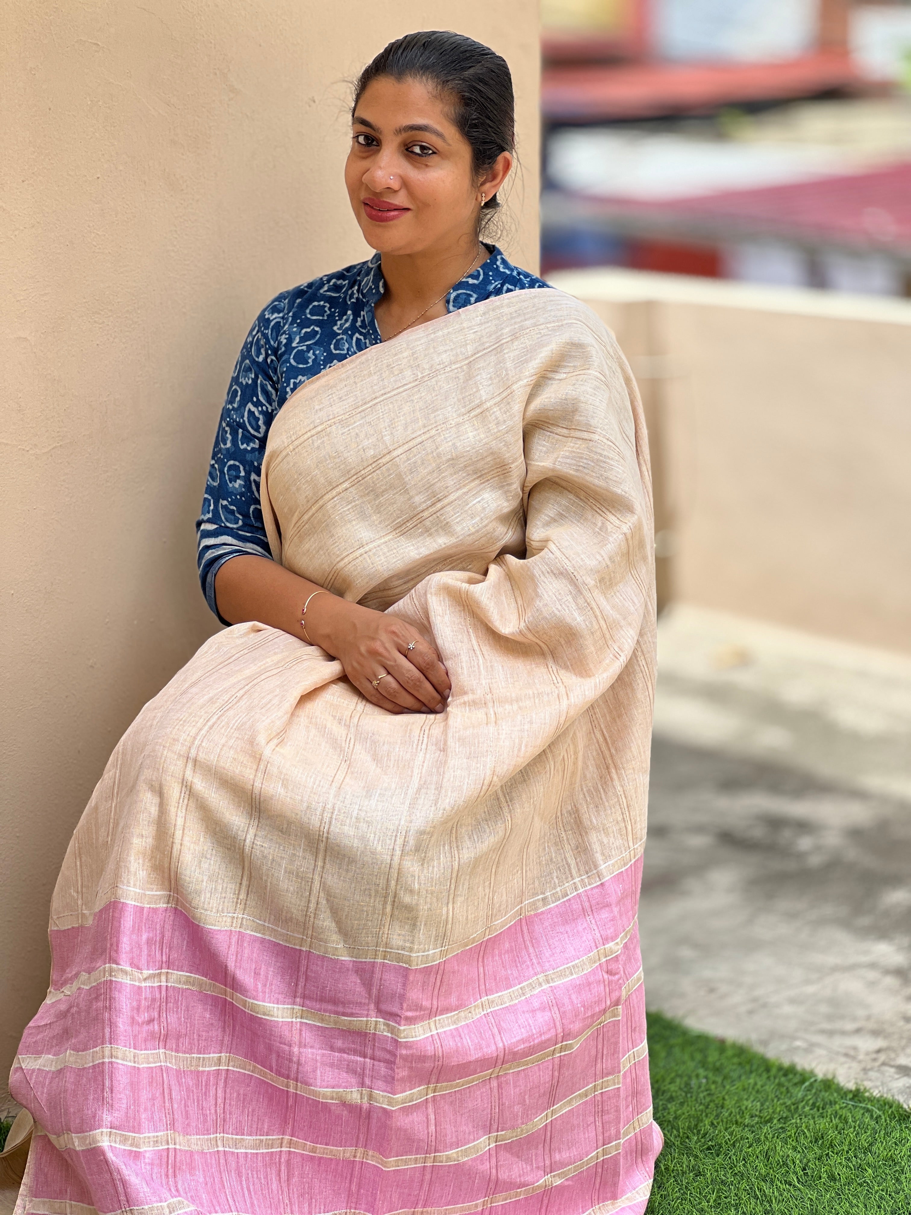 Kesiya Weaving Pattern  Linen saree | DLS136