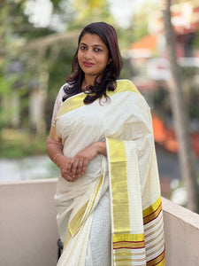 Line Weaving Pattern Tissue Kerala Saree | GAT161