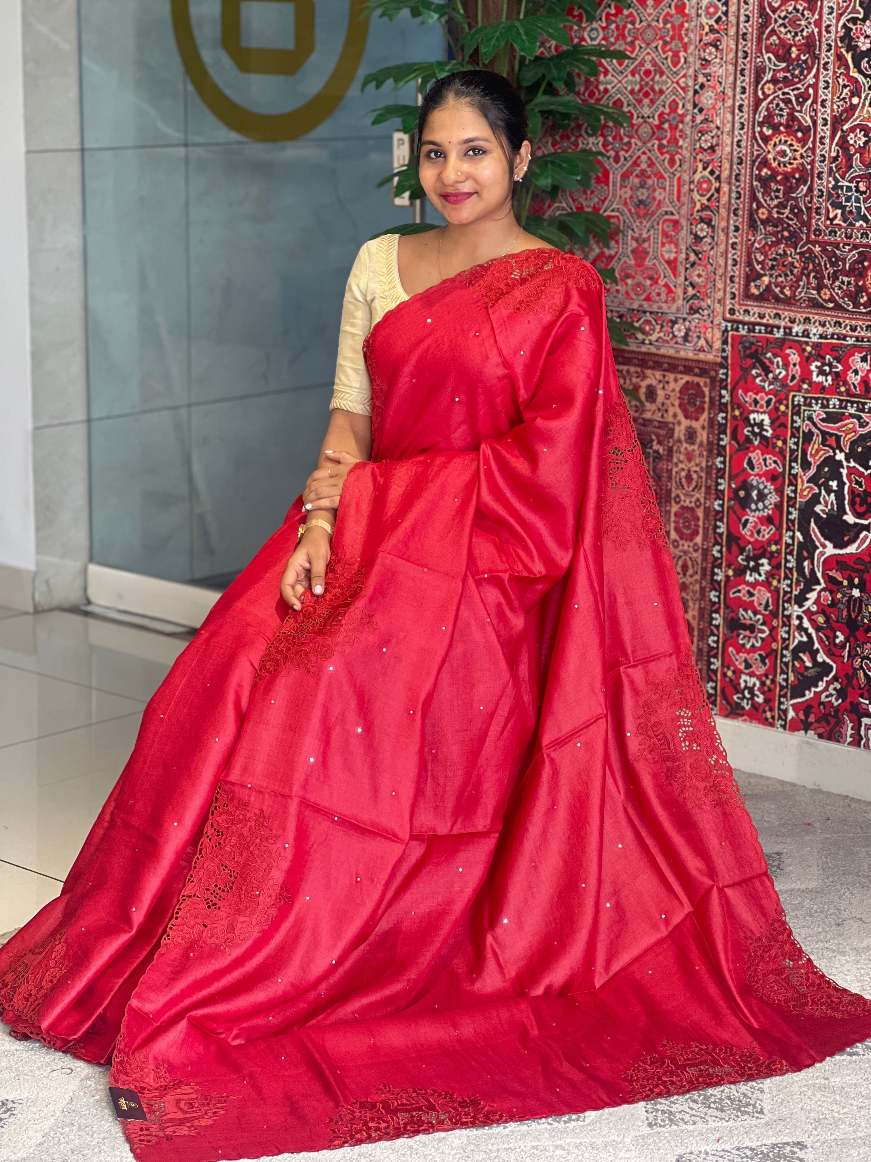 Cut Work With Pichwai Embroidery Detailed Pure Tussar Saree | RGD692