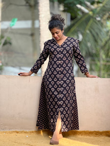 Floral Inspired Discharge Printed Cotton Kurta Material | DN722