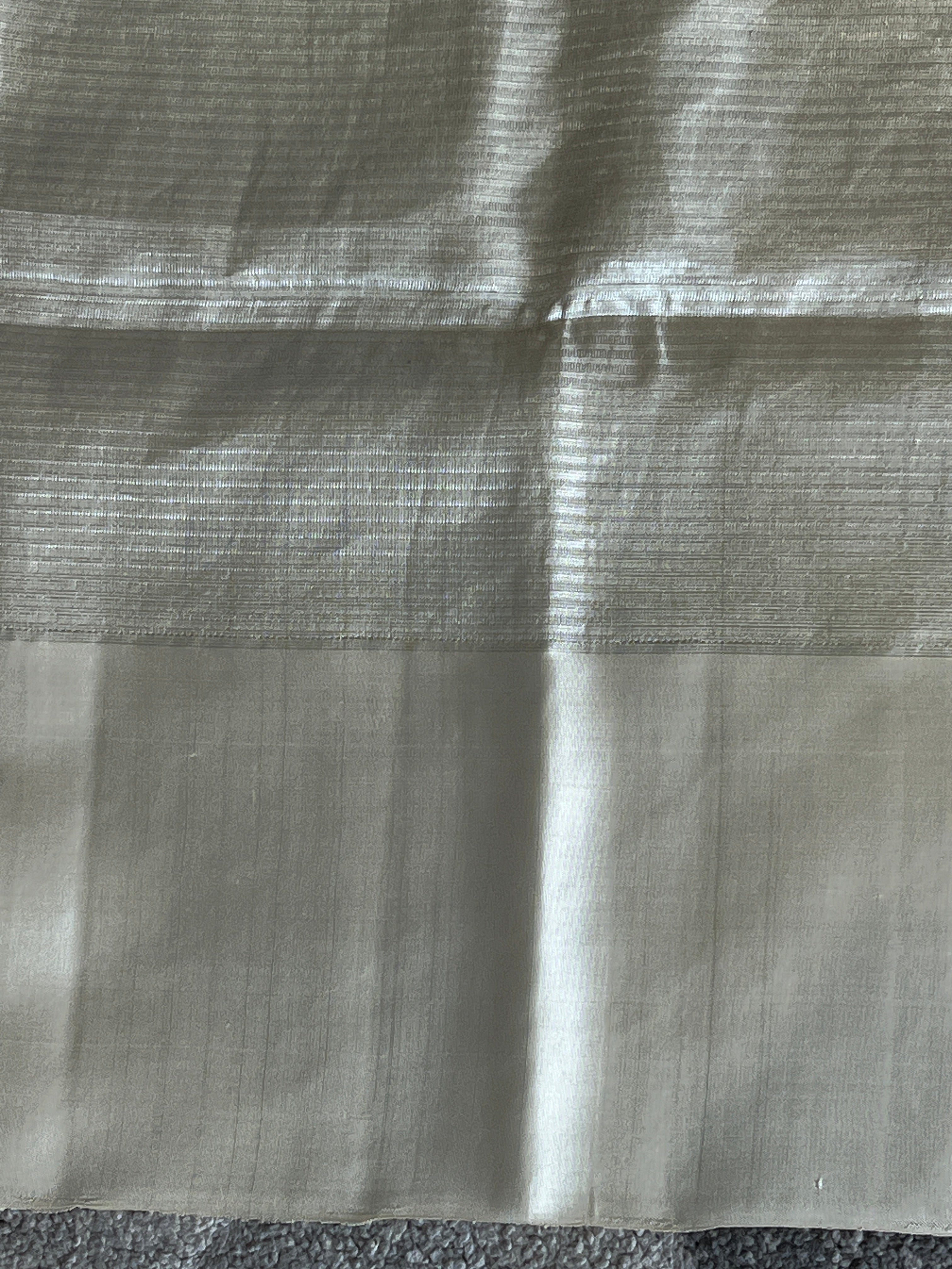 Ivory and Silver Colour Soft Silk Kanchipuram Saree | AJ324