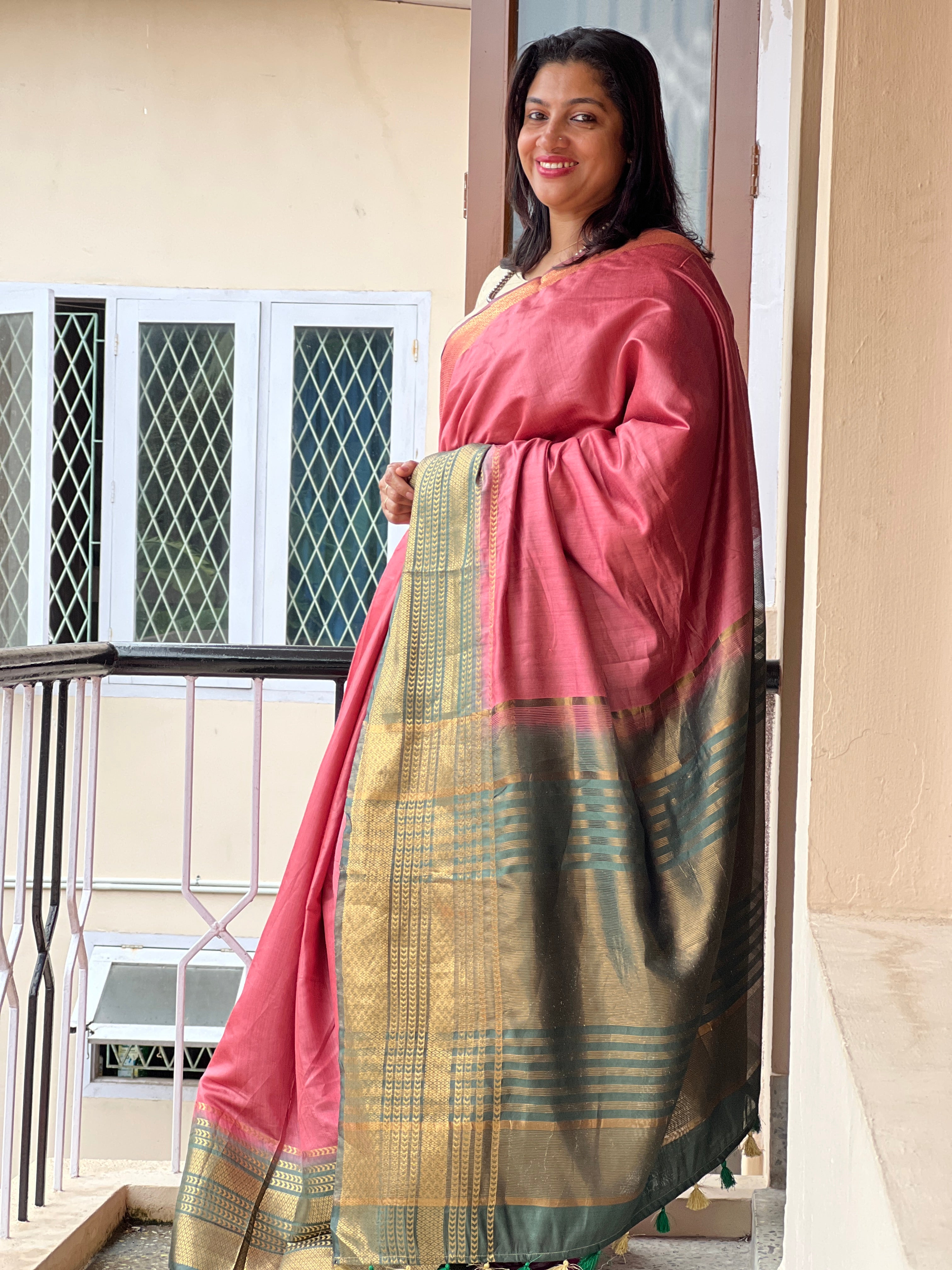 Zari Line Weaved Pallu Design Semi Tussar Saree | SK254