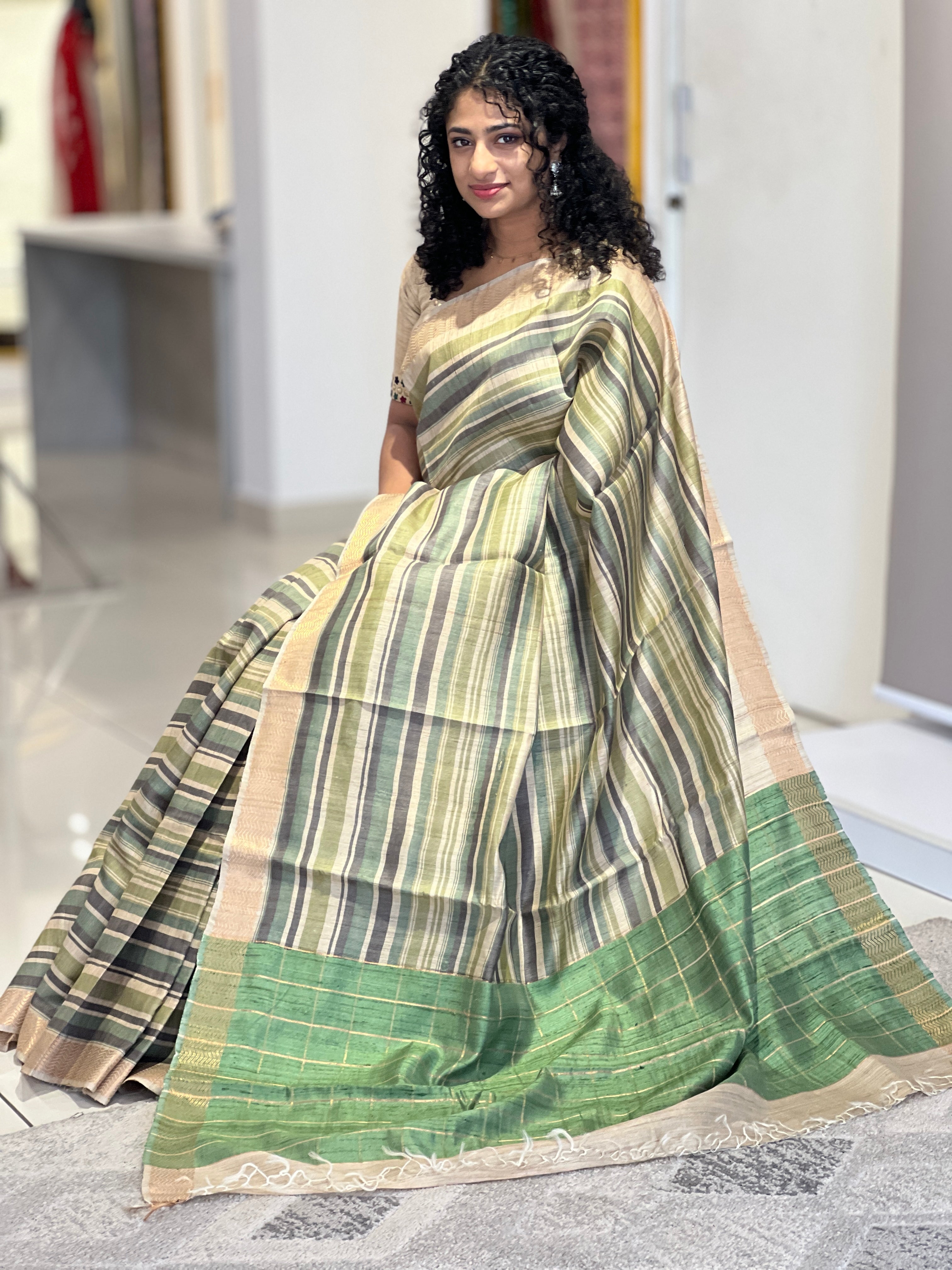 Stripe Pattern Desi Tussar Saree | HS1206