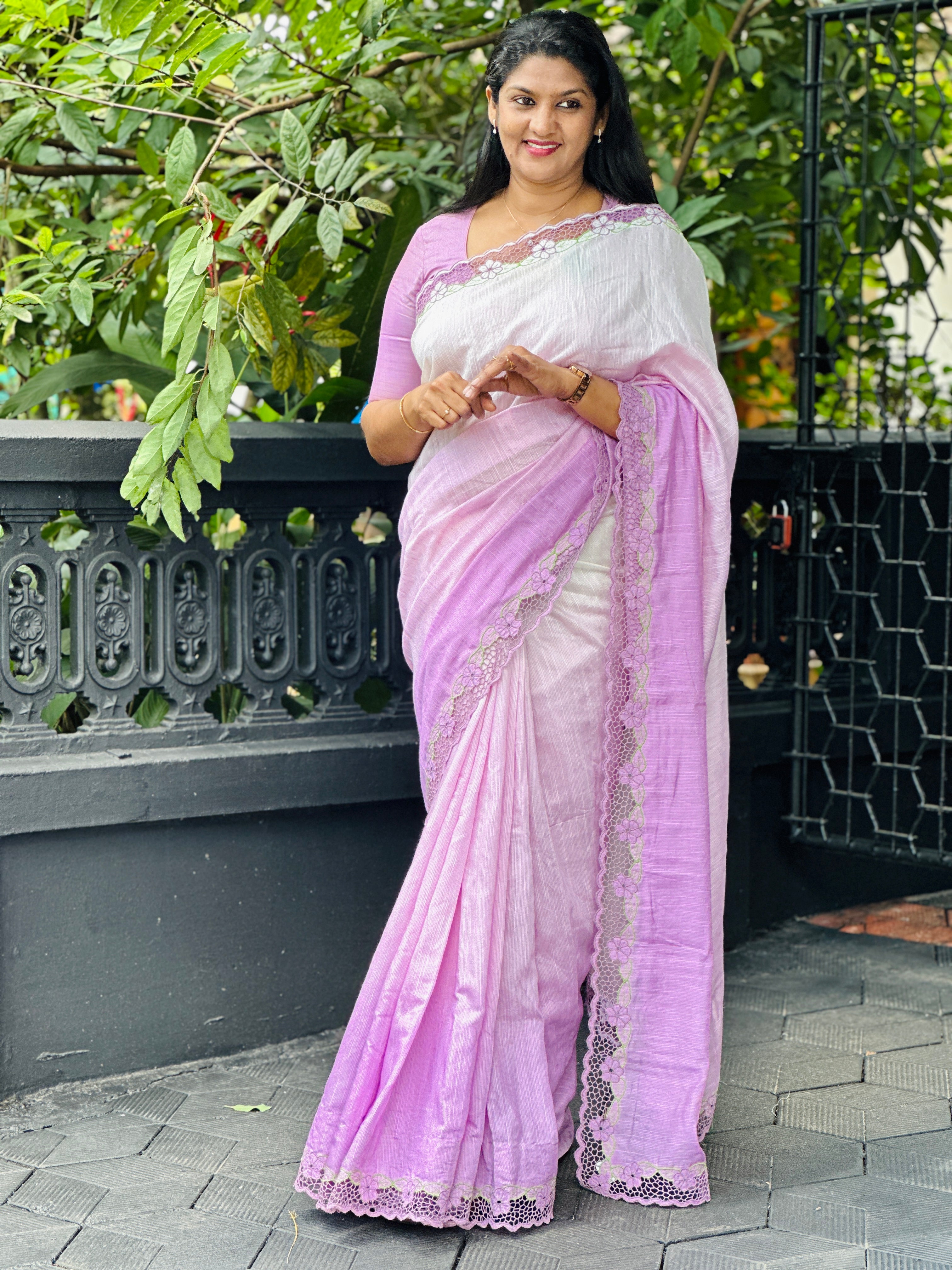 Twine Cut Work With Floral Embroidered Pure Banarasi Saree | TC422