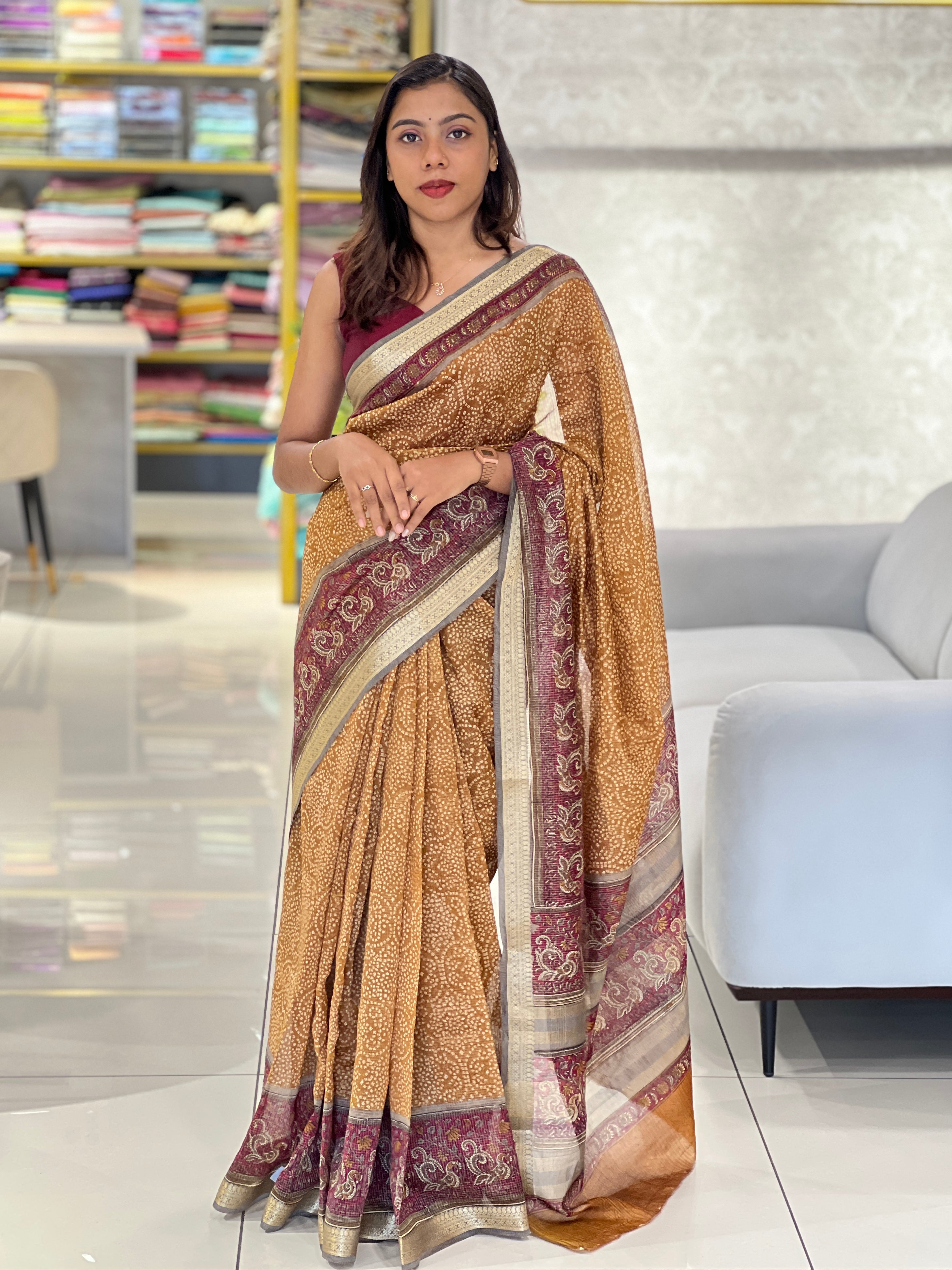 Zari Check Weaved Silk Chanderi Saree | SMC123