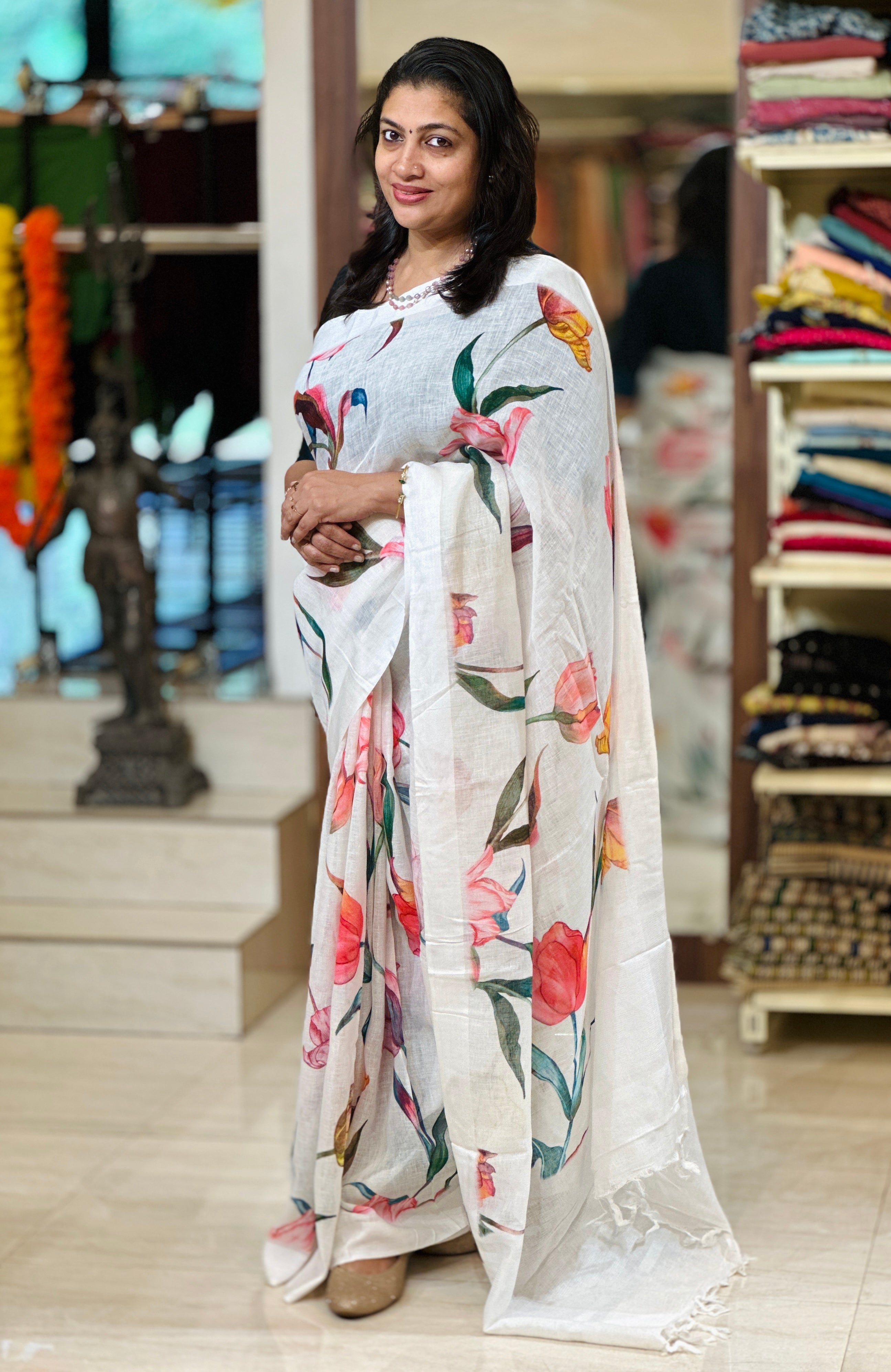 Floral Digital Print Detailed Linen Saree | MR397
