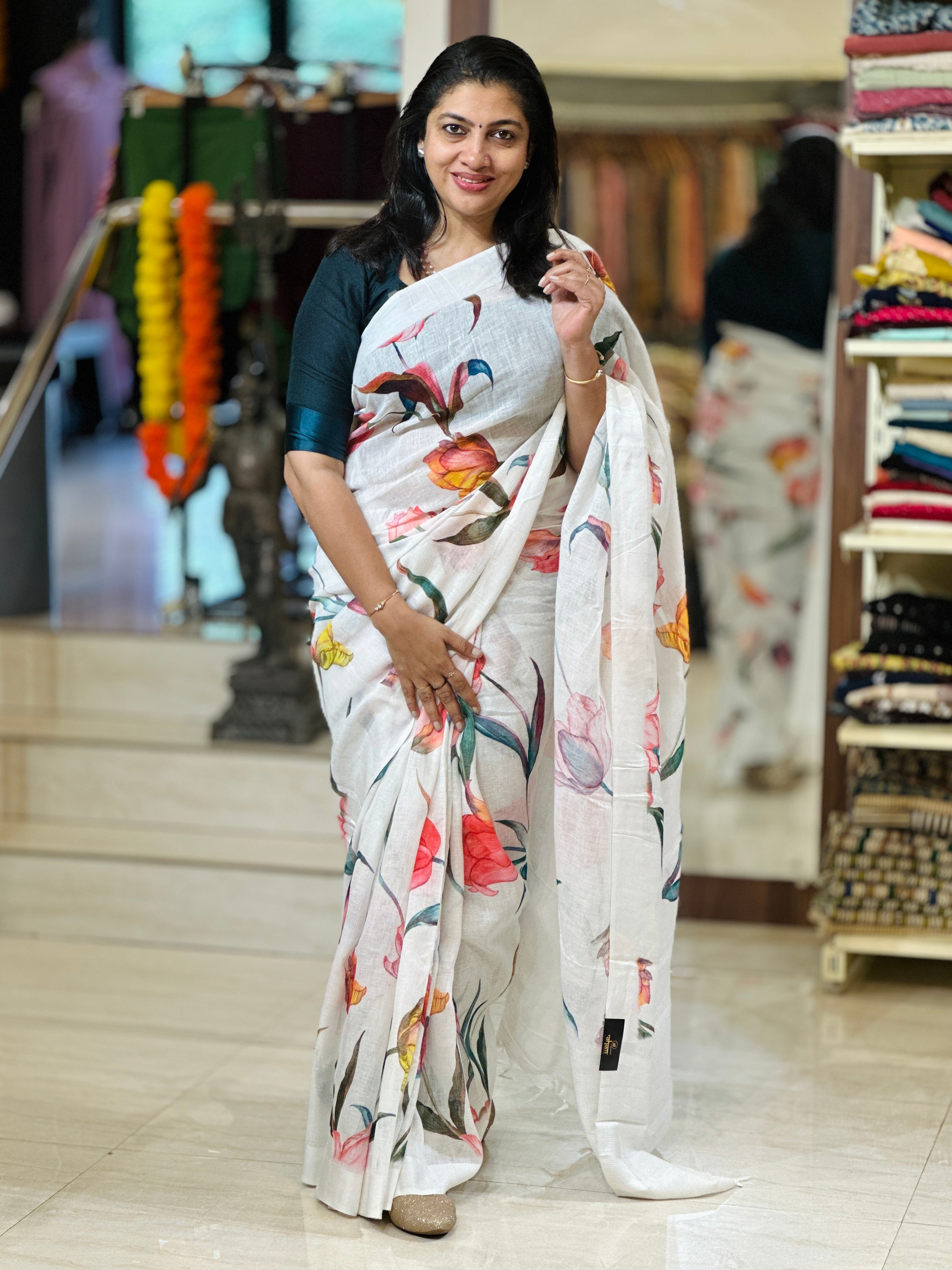 Floral Digital Print Detailed Linen Saree | MR397