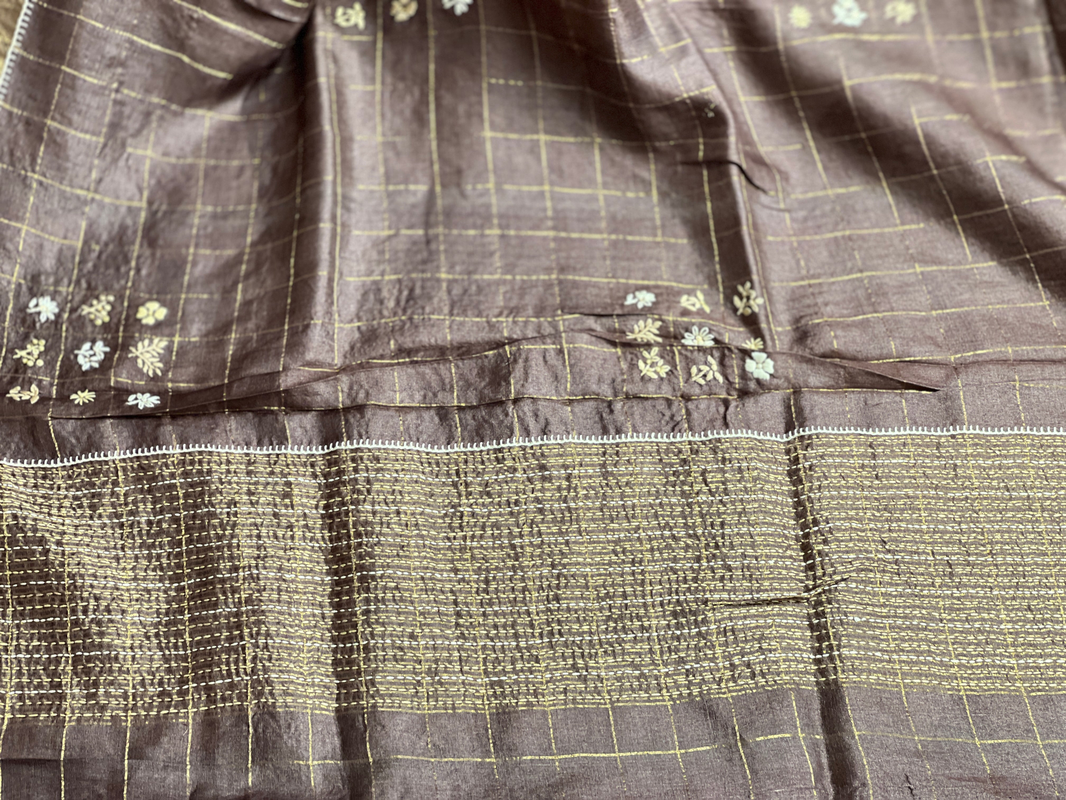 Zari Check With Hand Embroidered Desi Tussar Saree | RGD659