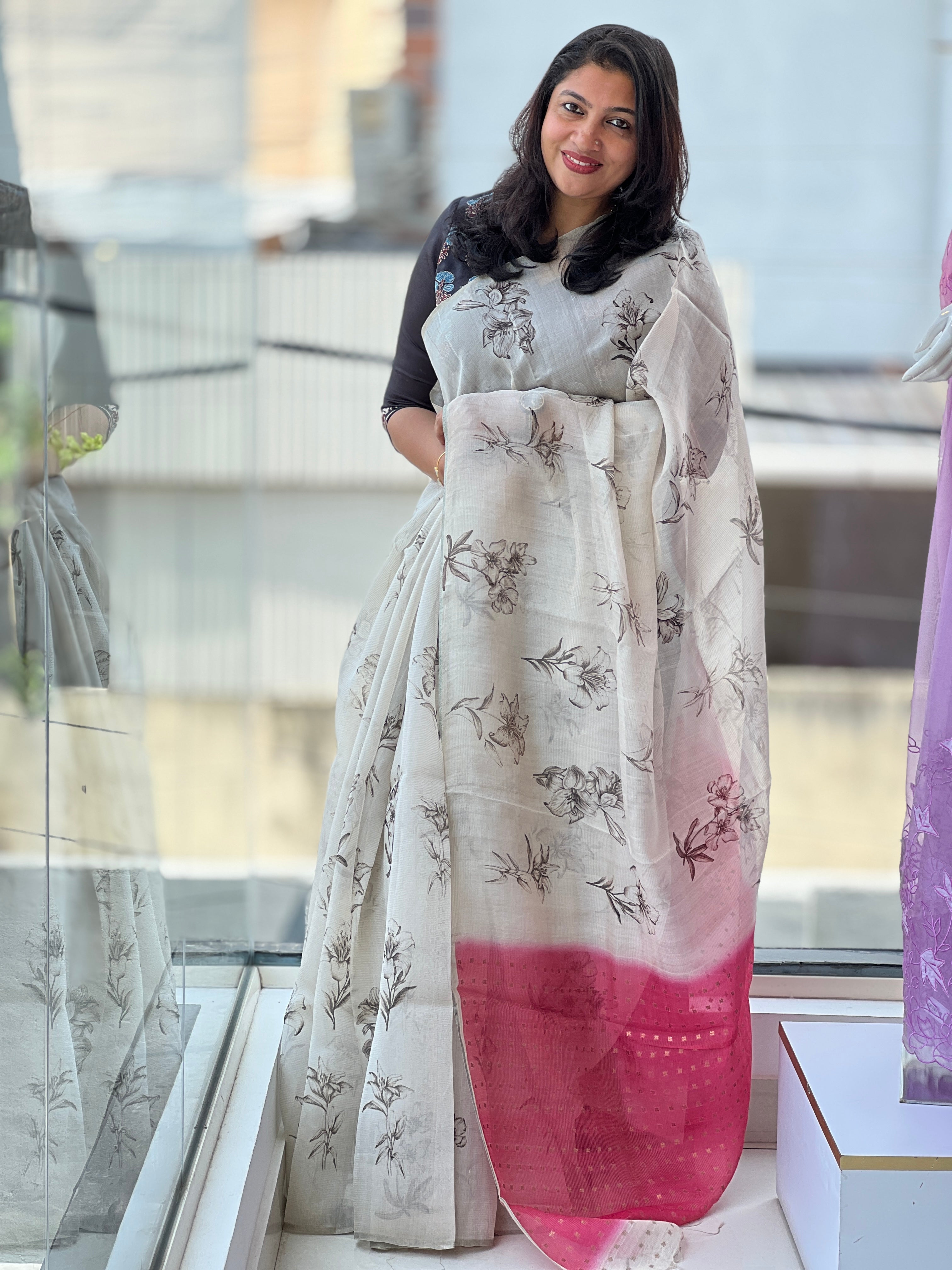 Floral Printed Tussar Tissue Saree | UVS125