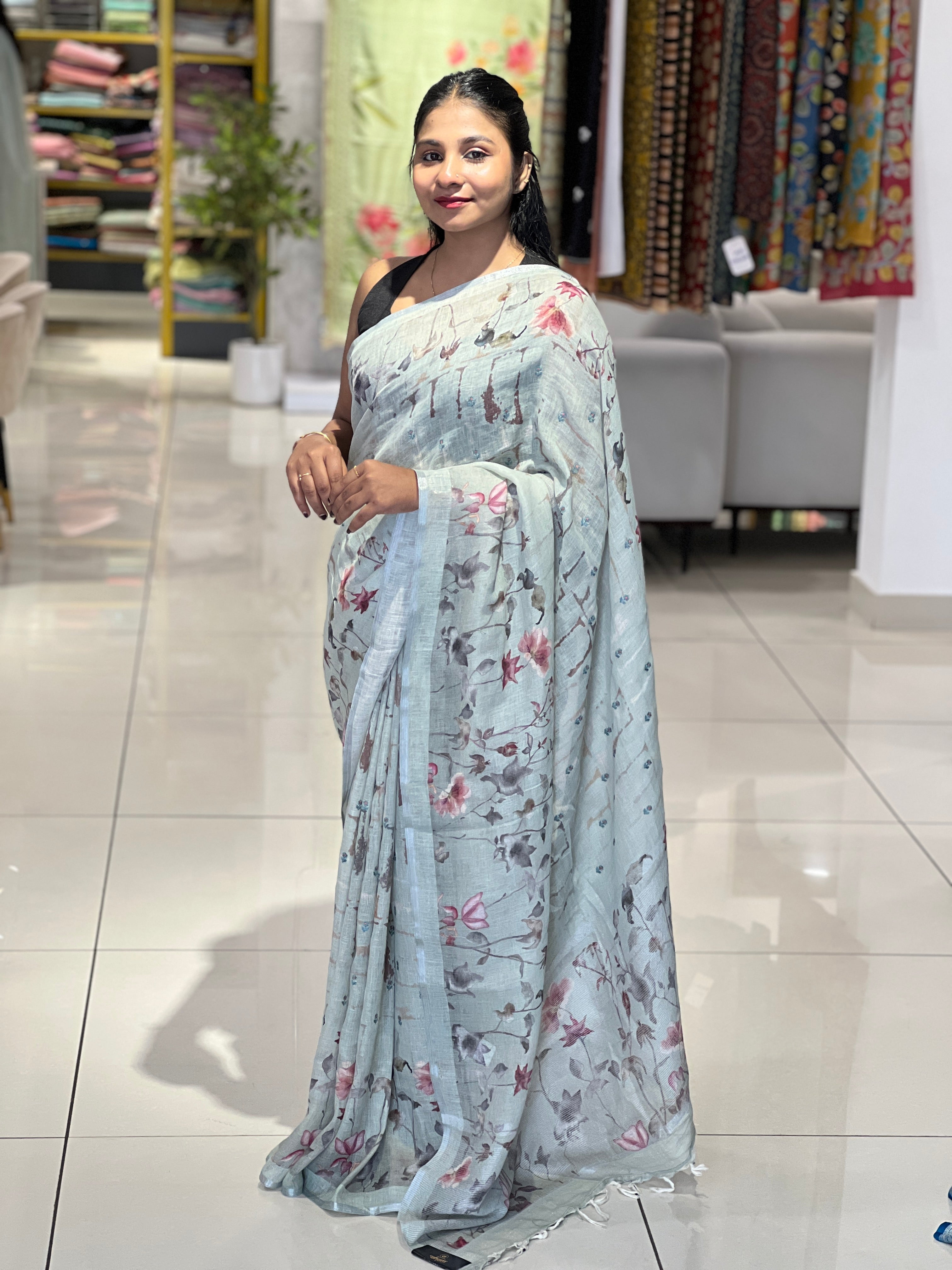 Floral Digital Print Detailed Linen Saree | SMC166
