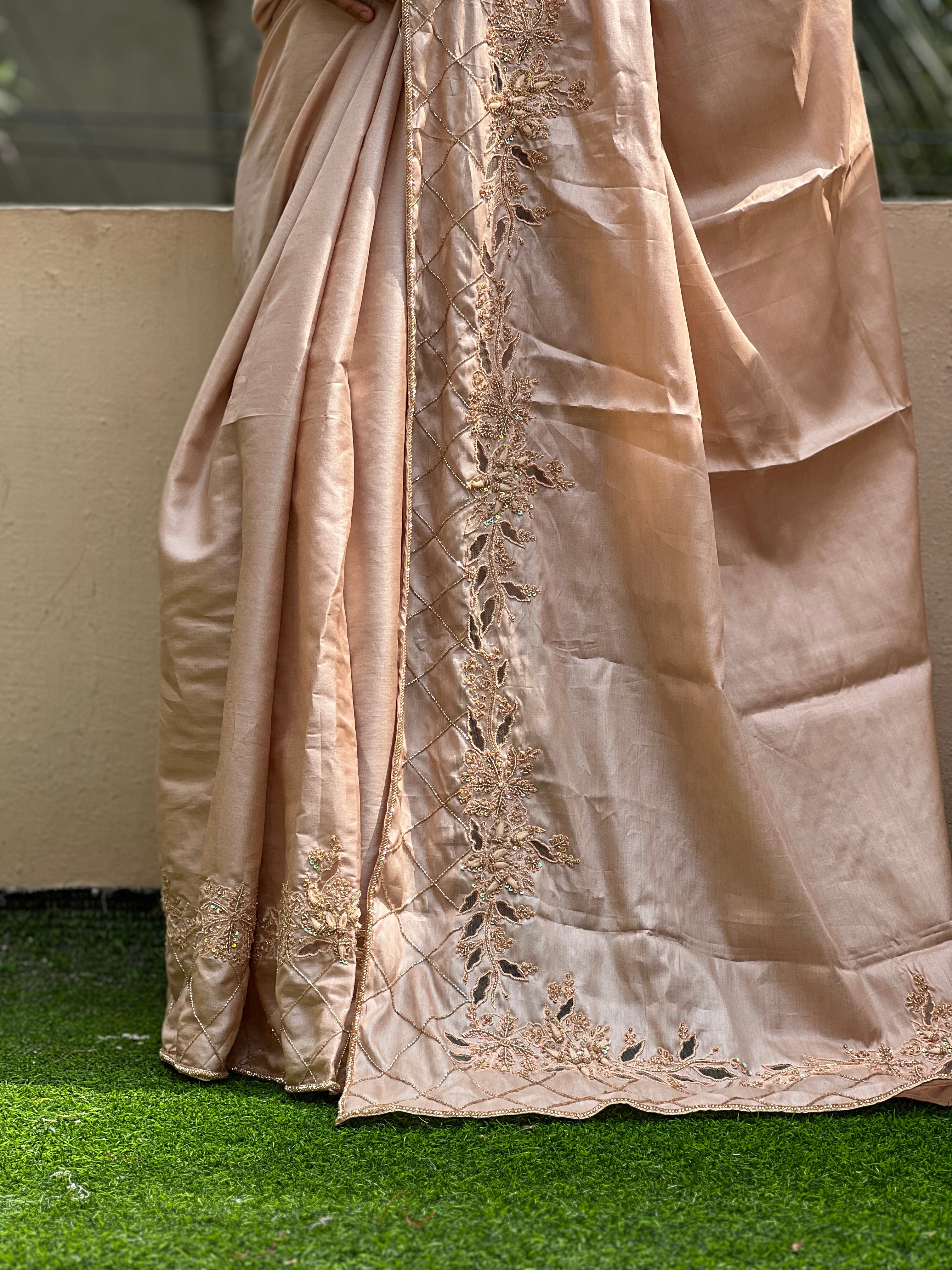 Applique Pattern & Beads Work Soft Tussar Saree | DSA106