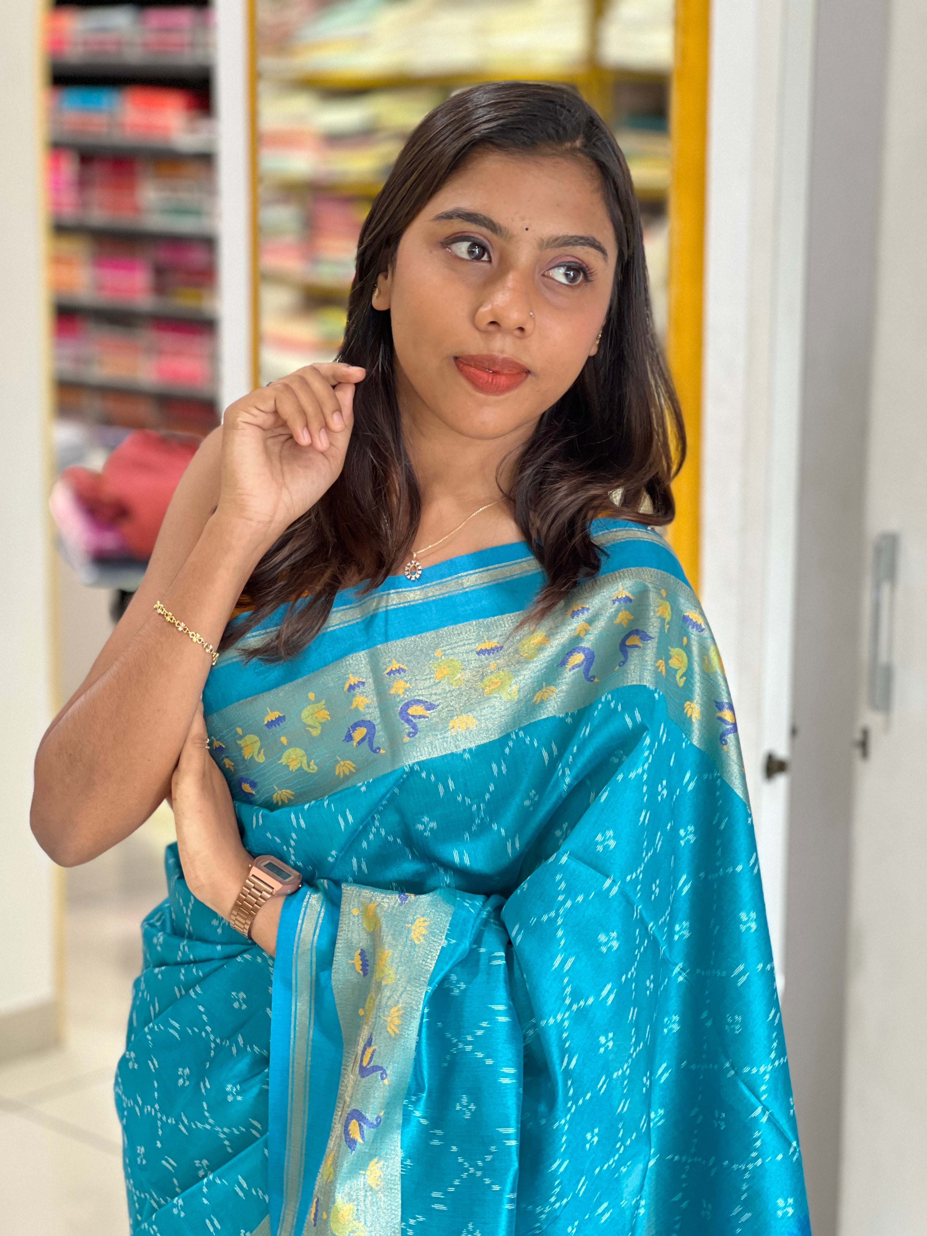 Zari and Thread Woven Semi Silk Saree | SSN295