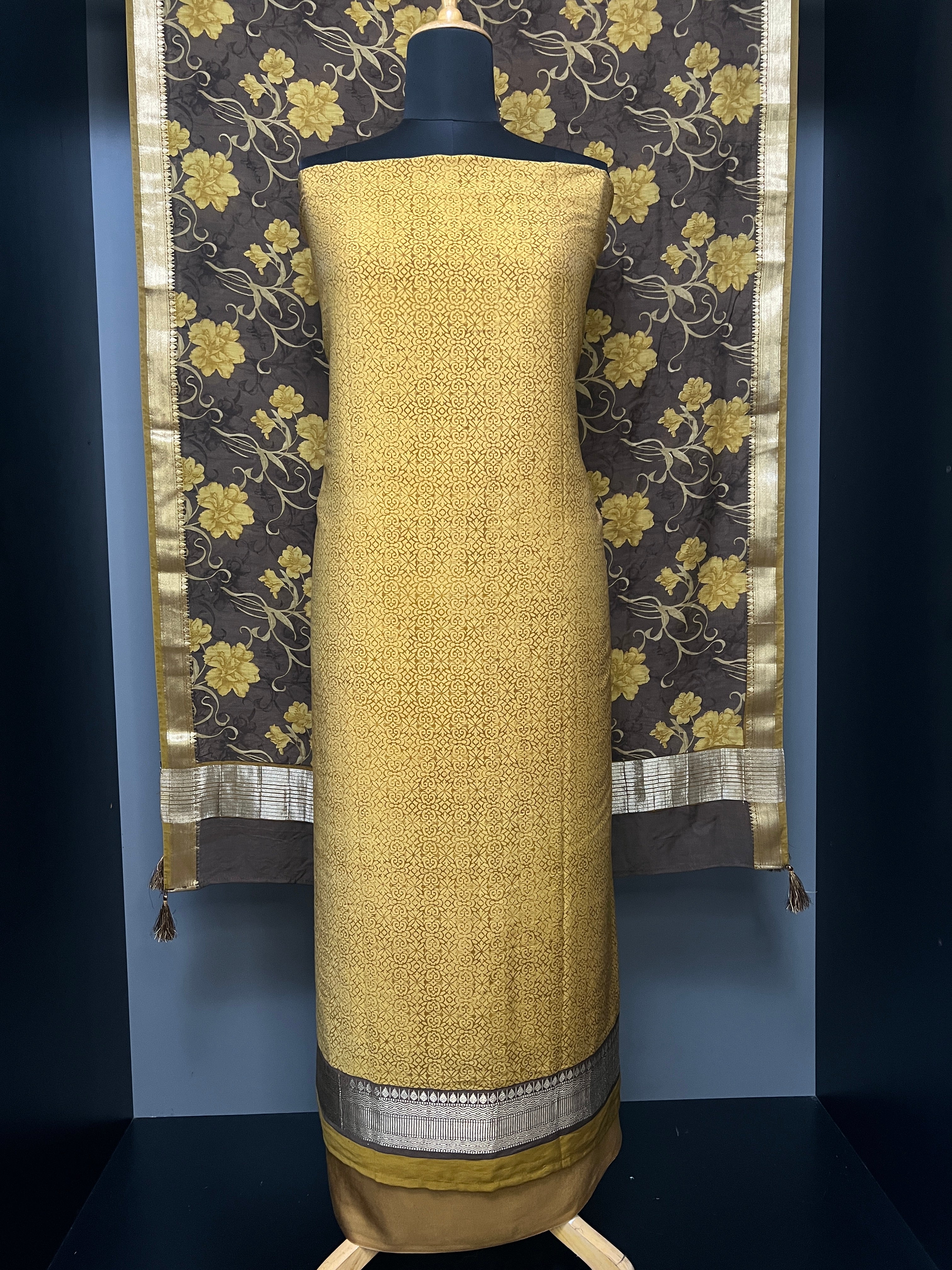 Print With Banarasi Detailed Chanderi Finish Salwar Set | VAN190