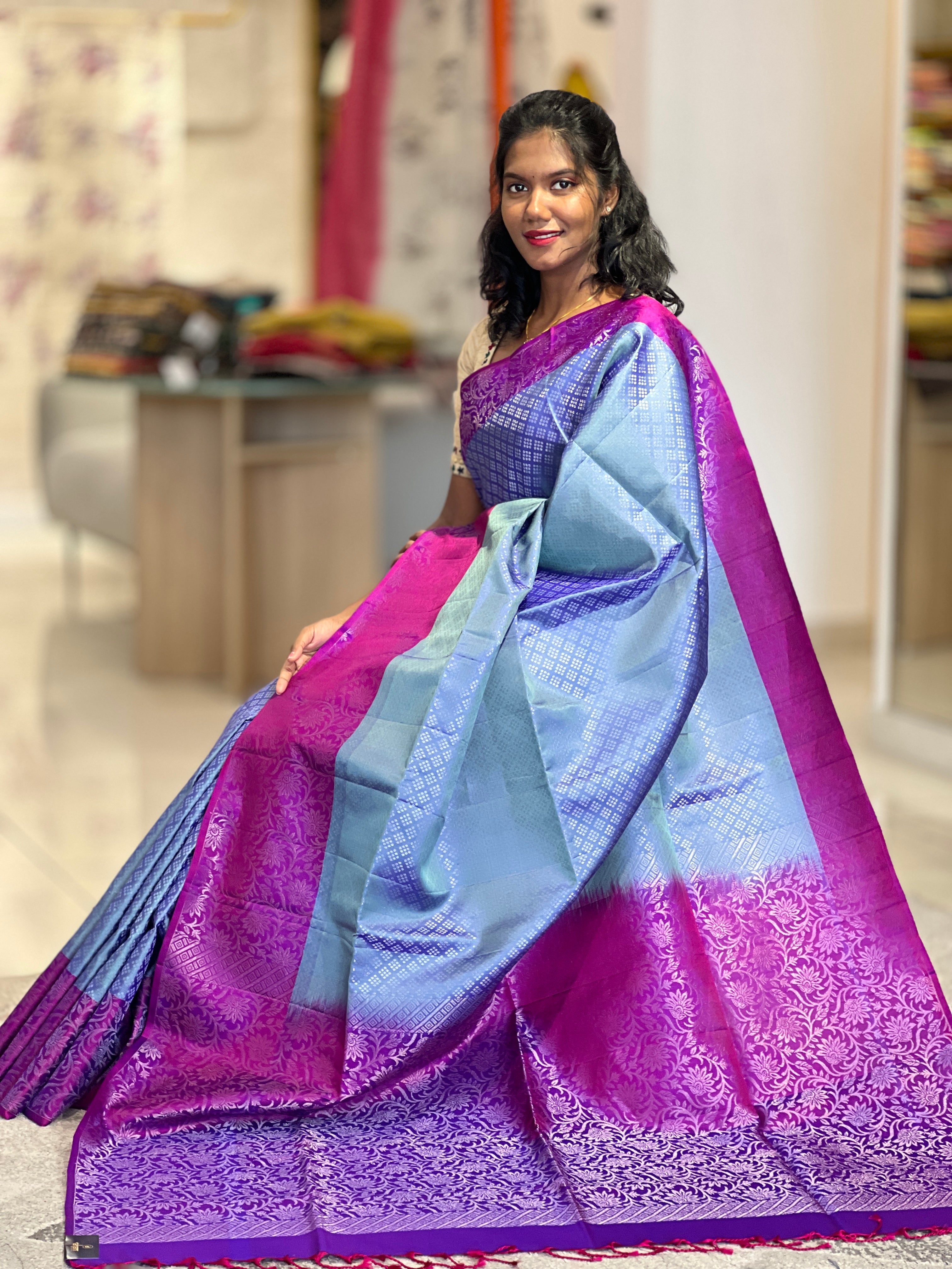 Silver Zari Woven Soft Silk Saree | TT289