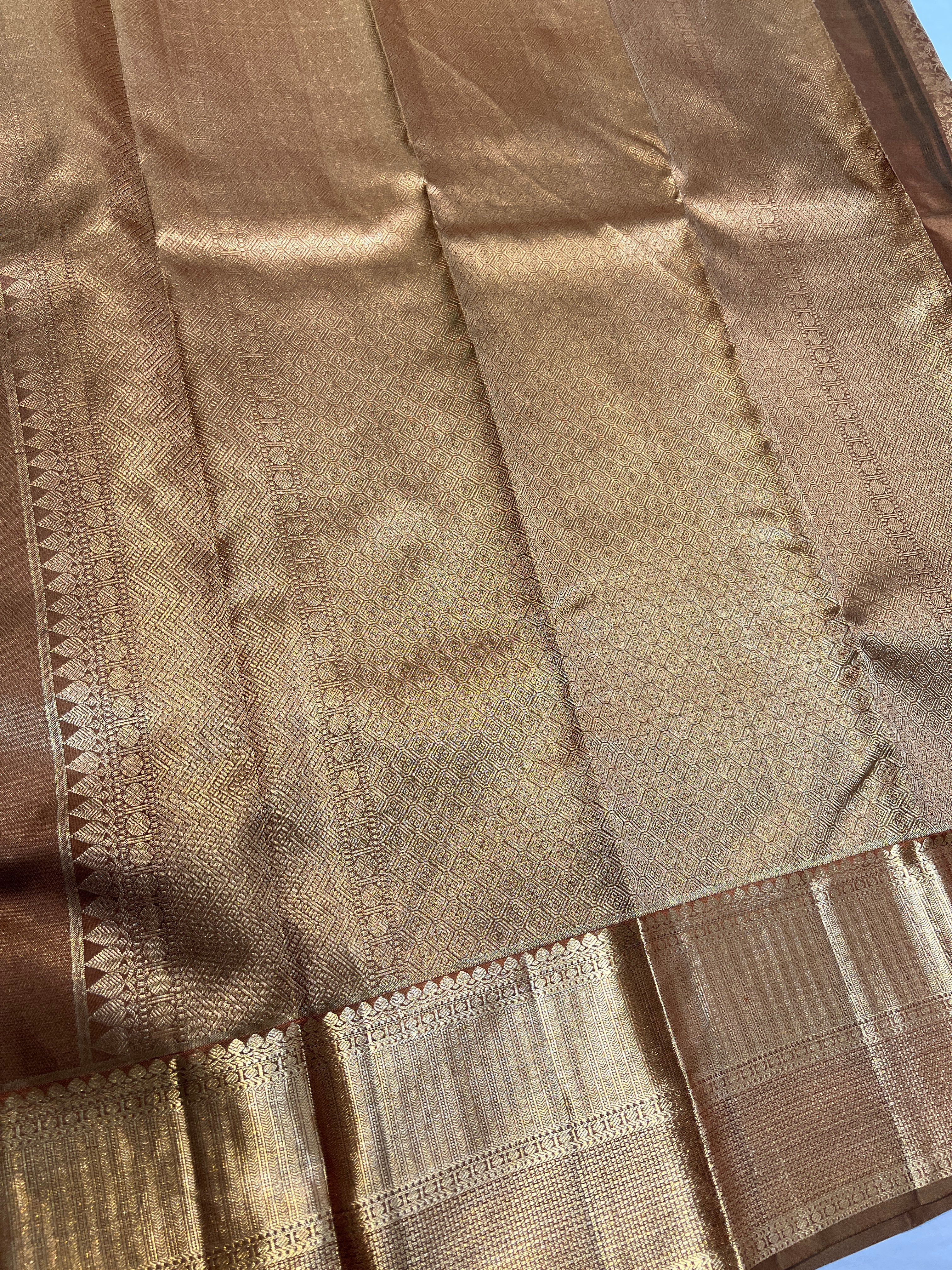 Floral Jaal Pattern Kanchipuram Saree | OM257