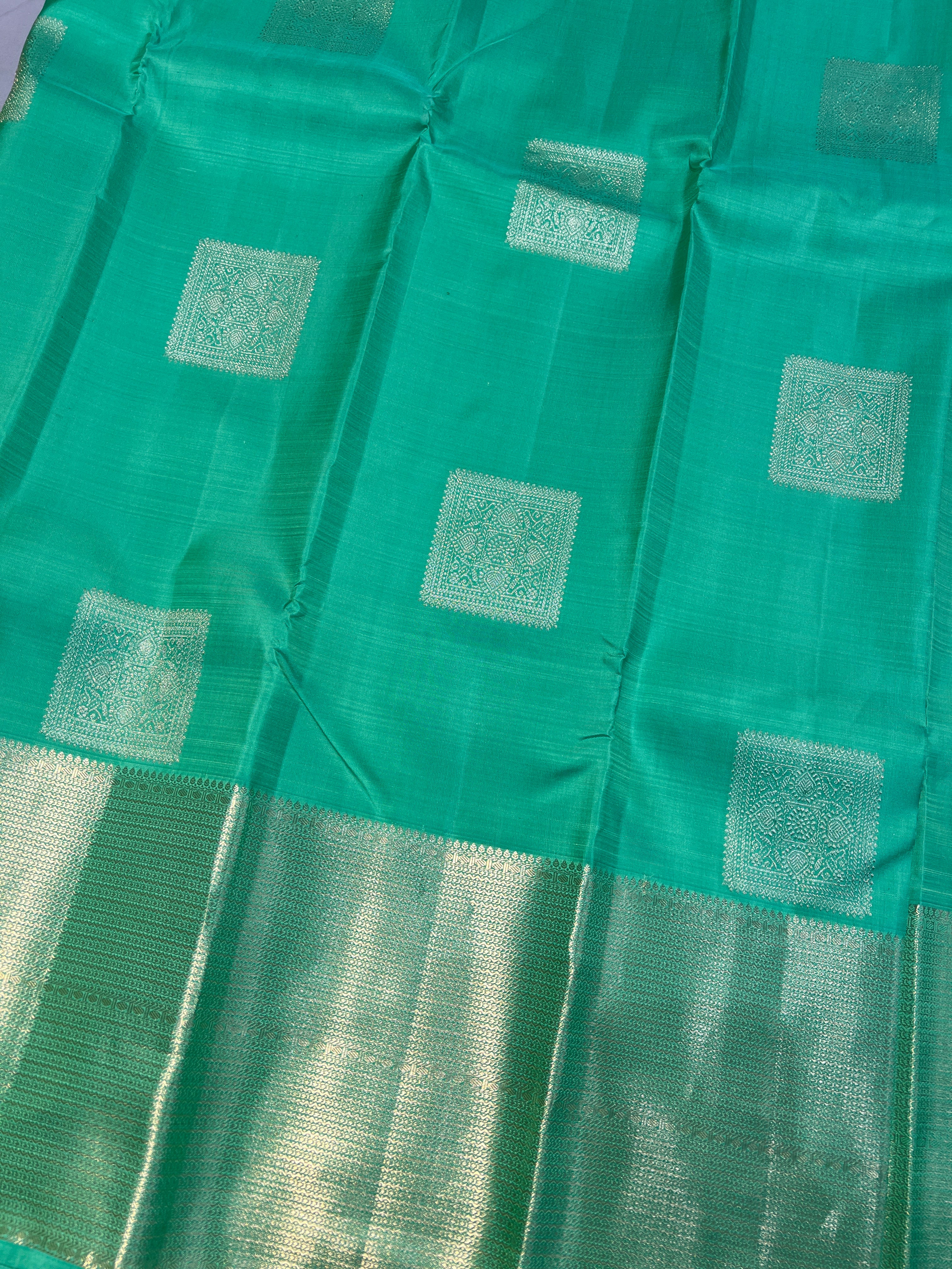 Square Patterned Kanchipuram Saree | OM254
