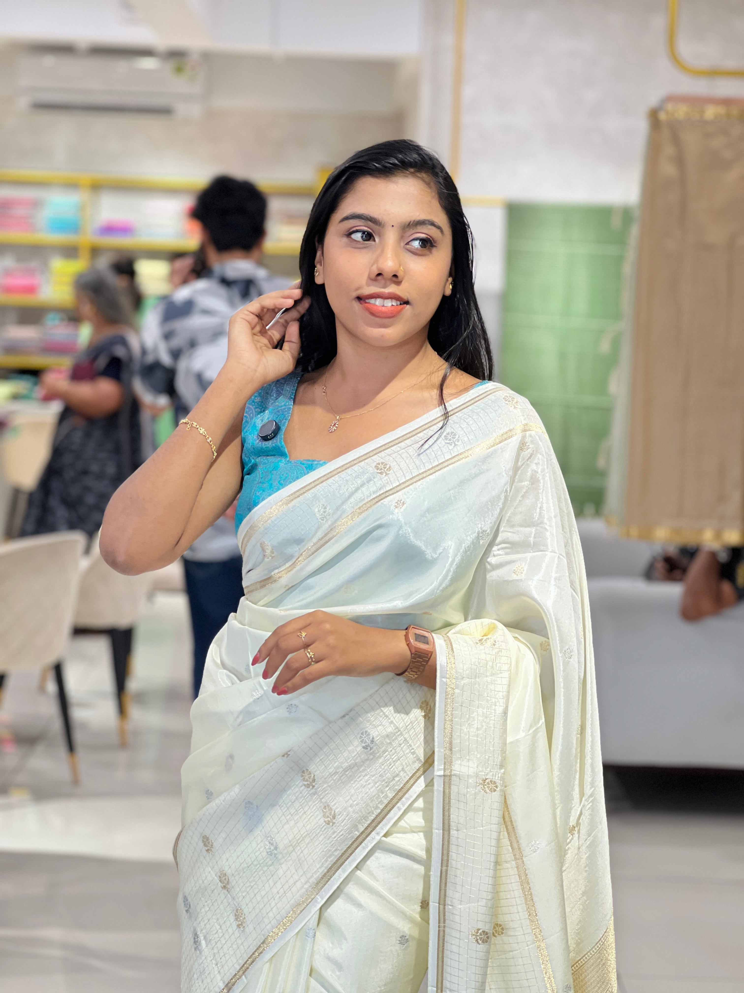 Zari Butta Weaved Semi Silk Saree | NN346