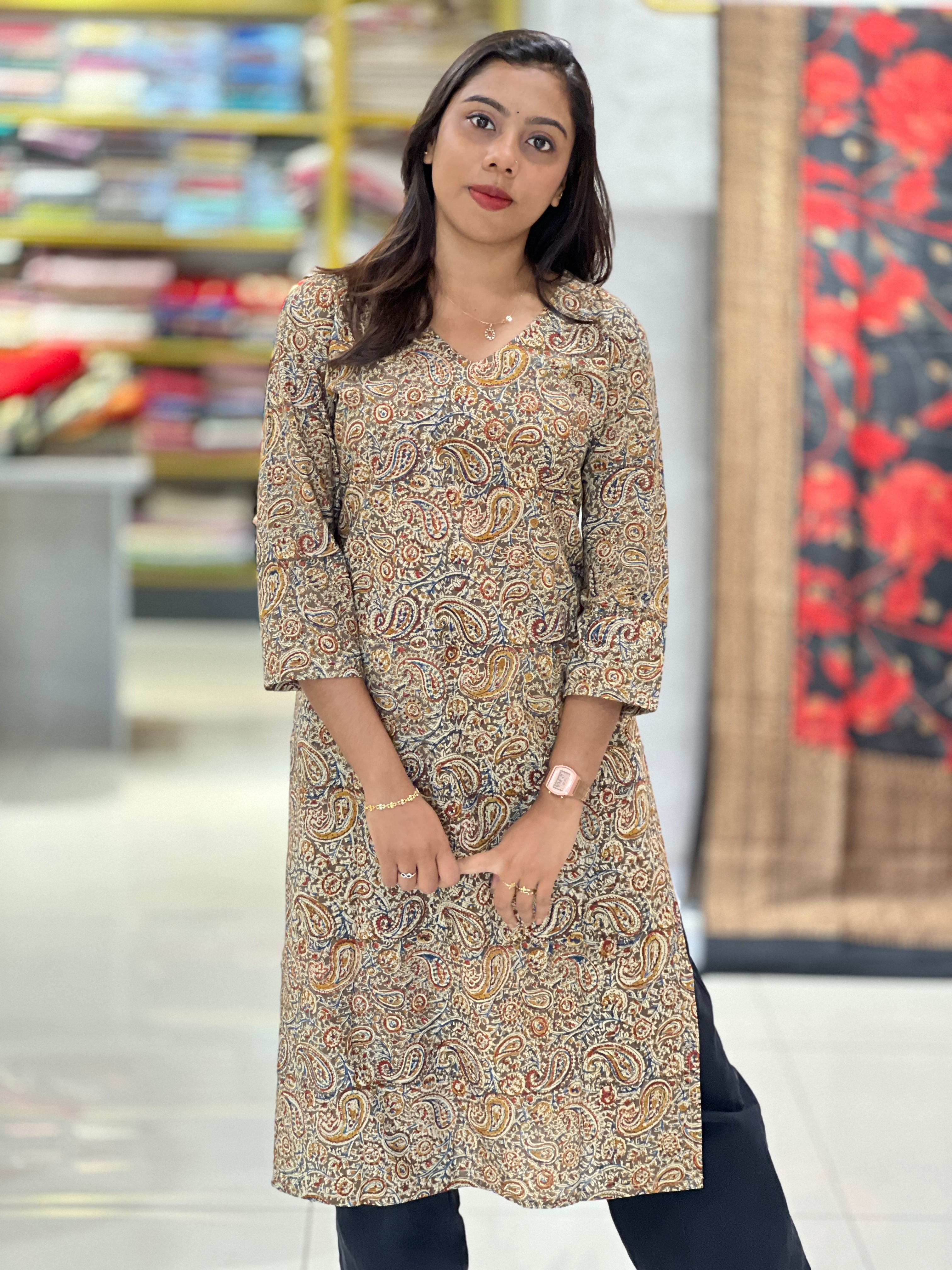 Paisley Print Detailed Cotton Kurta | DNT833