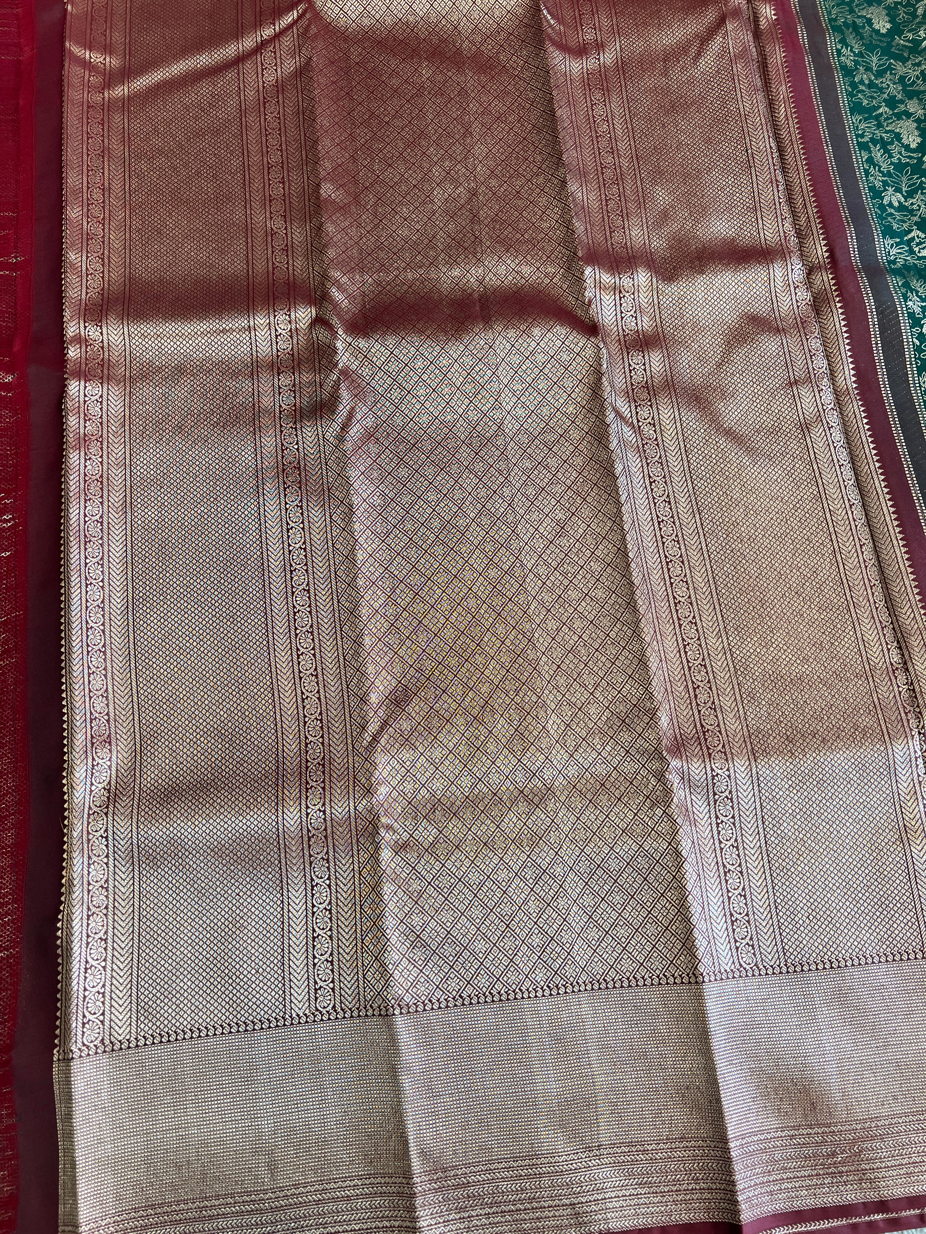 Floral Pattern Kanchipuram Saree | OM240