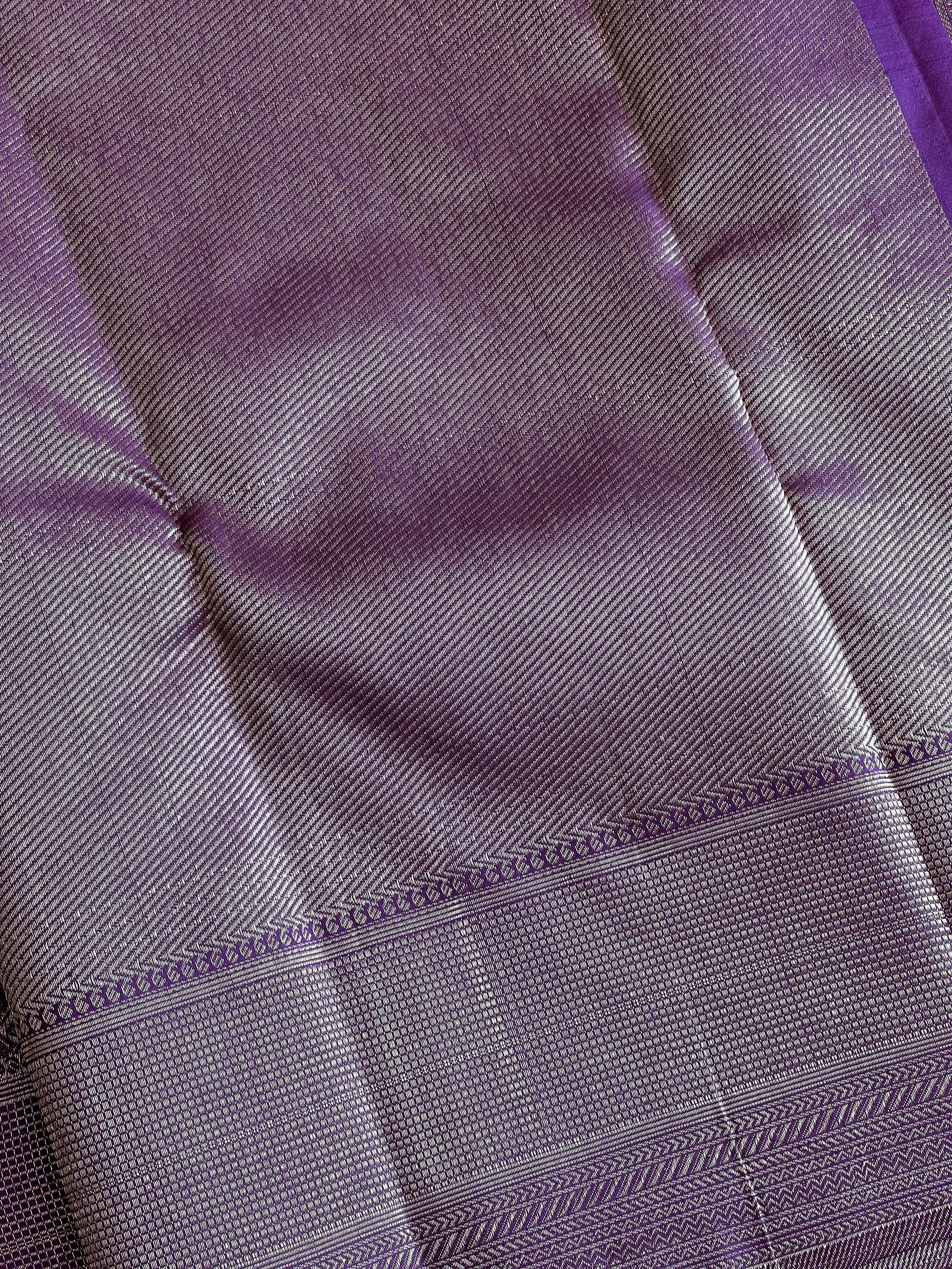 Geometric Patterned Kanchipuram Saree | OM233