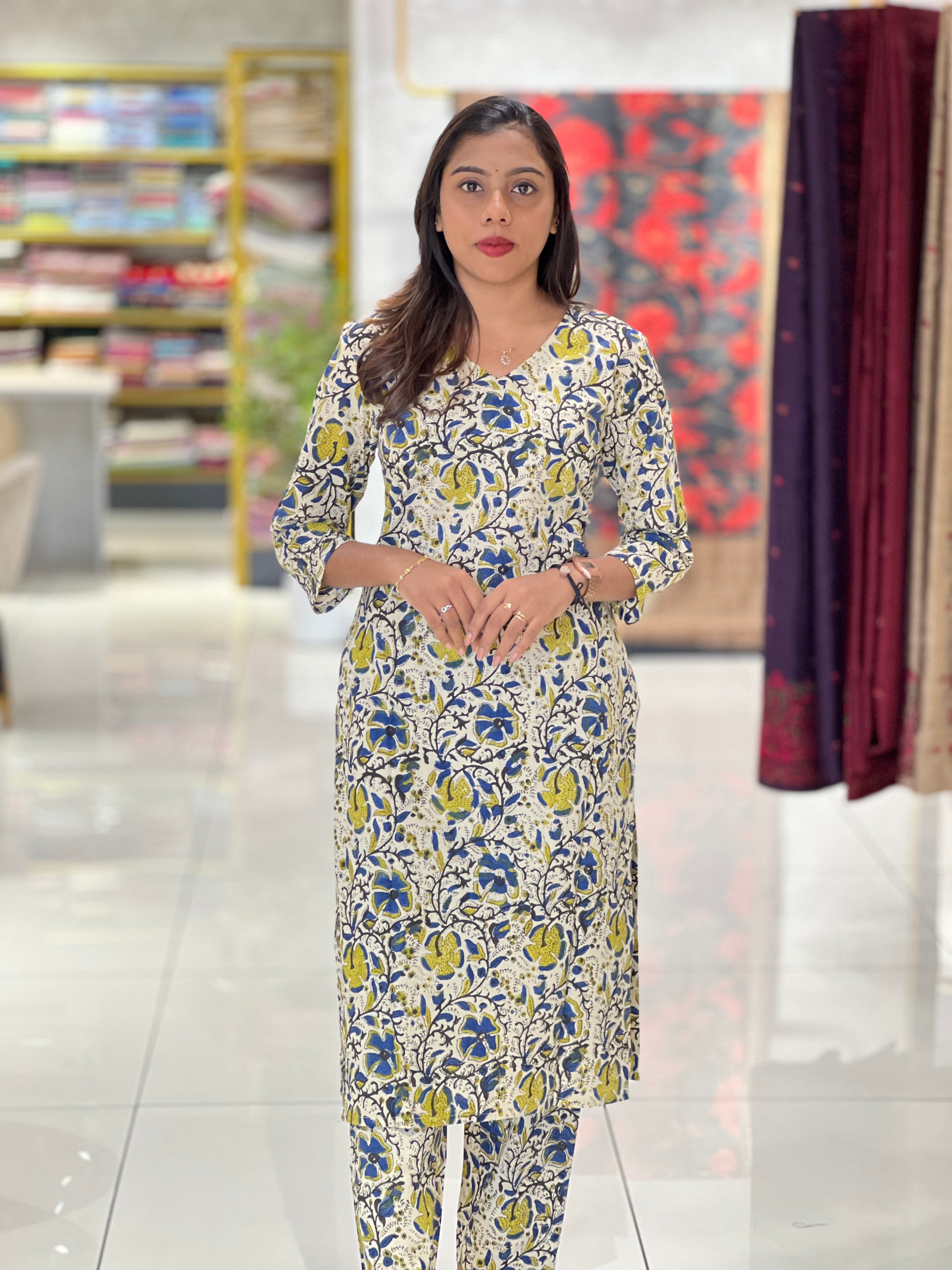 Floral Jaal Pattern Cotton Kurta Set |DNT851
