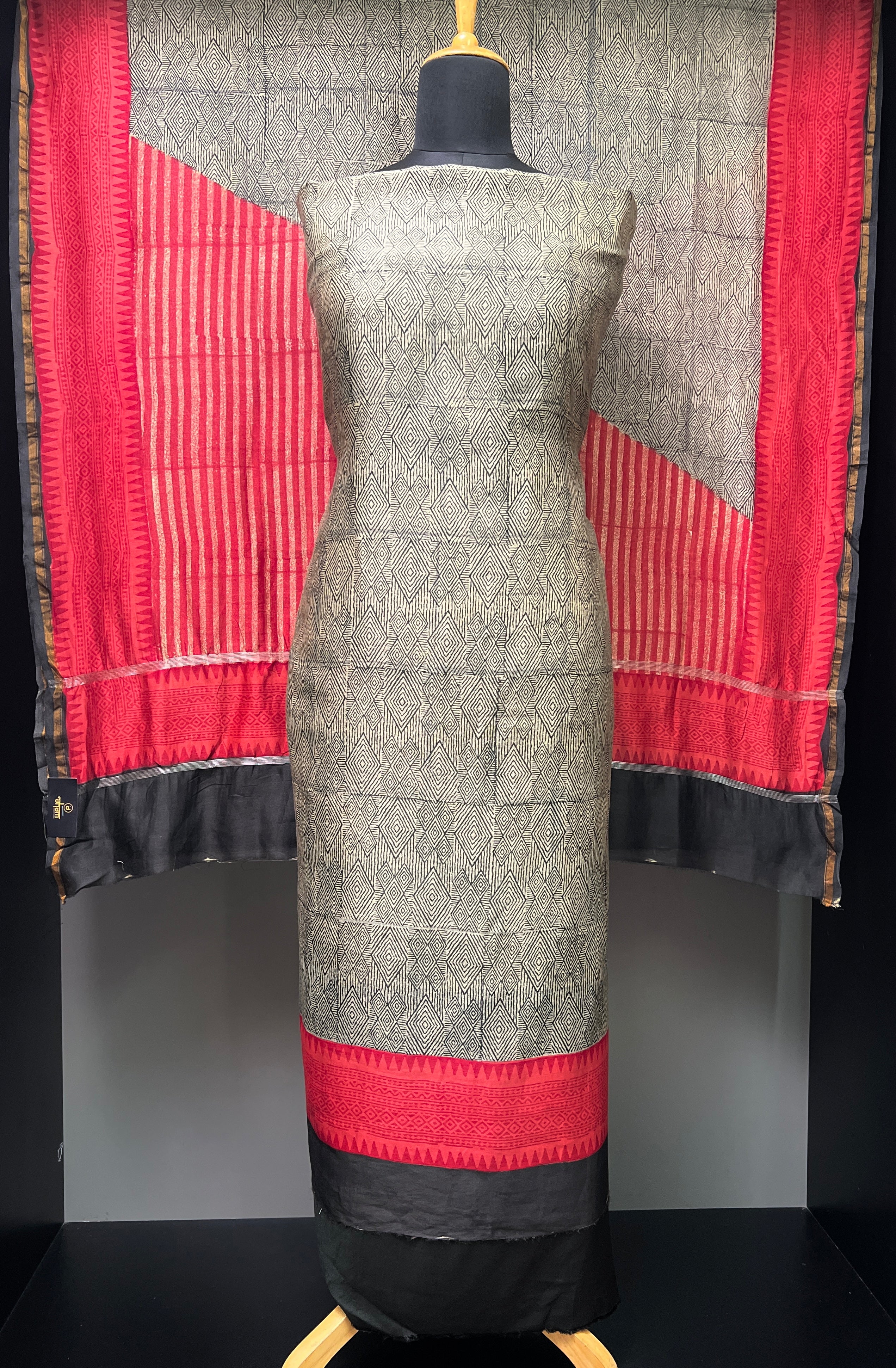 Geometric Patterned Screen Print Chanderi Silk Salwar Set | LV475