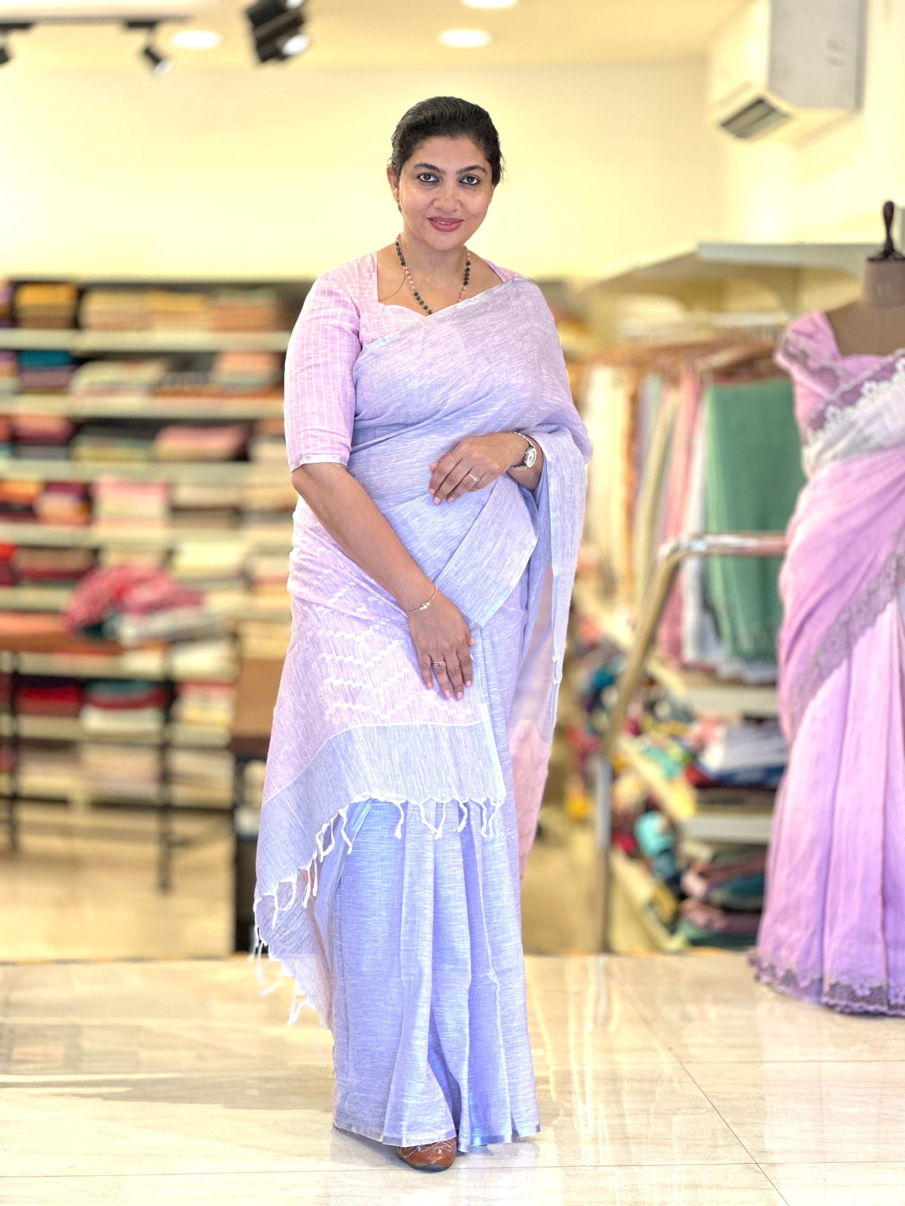 Kara Border Detailed Linen Saree | DLS350