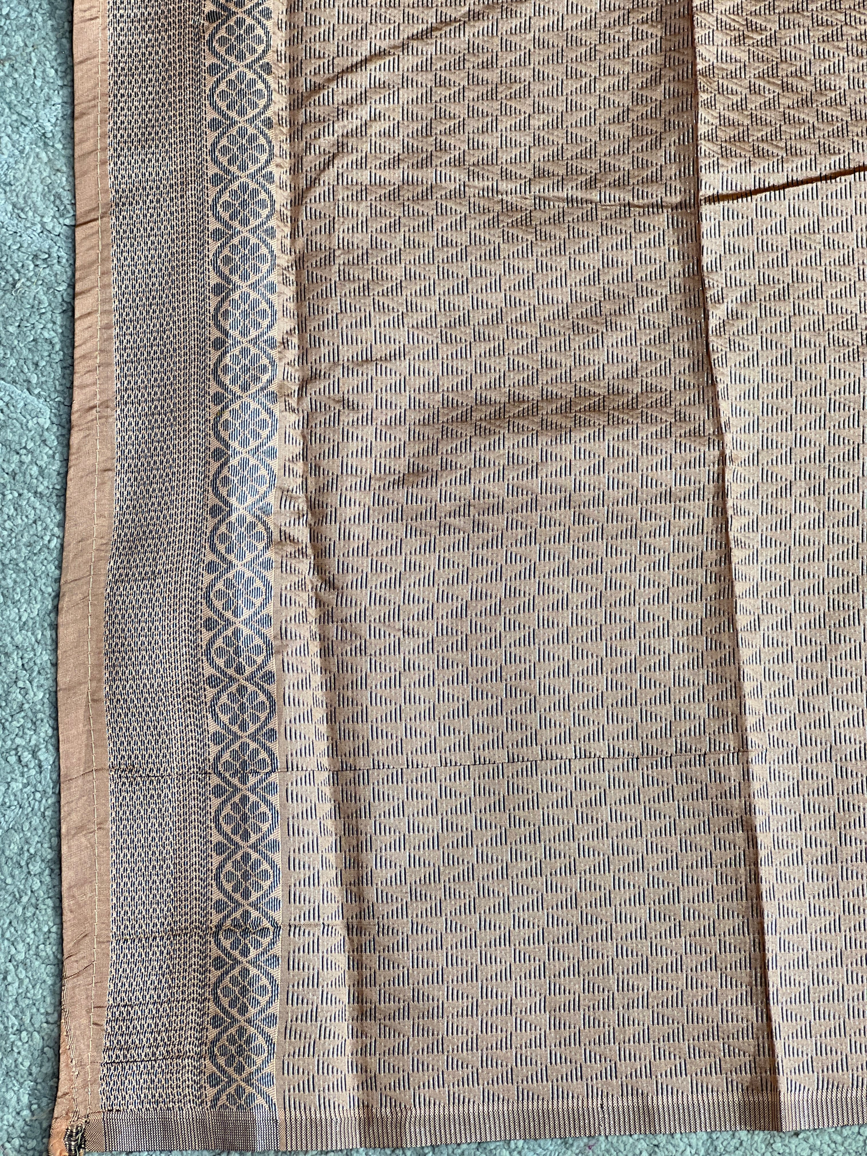 Floral Jaal Patterned Semi Silk Saree | HT146