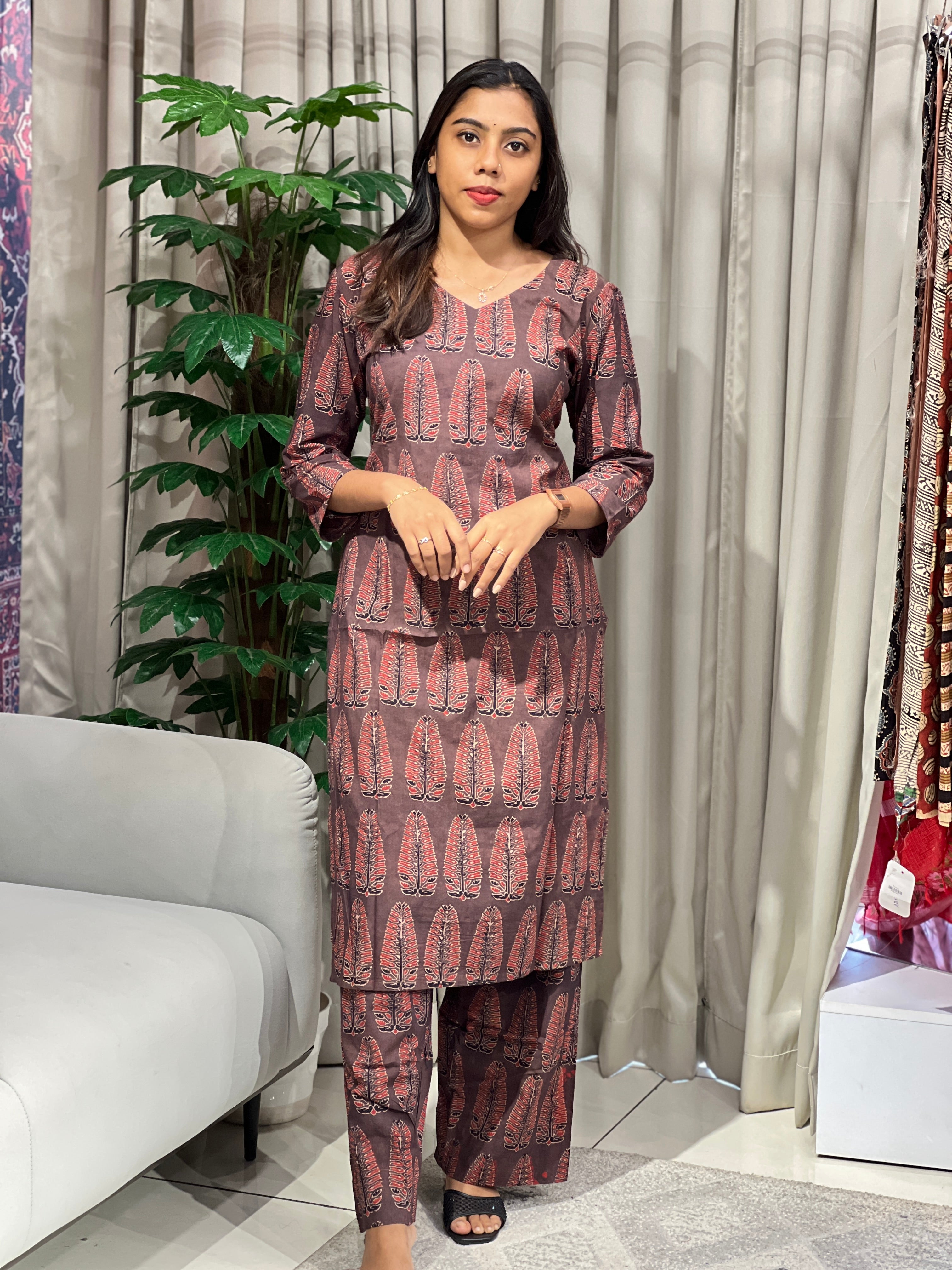 Printed Pattern Cotton Kurta Set | DNT898