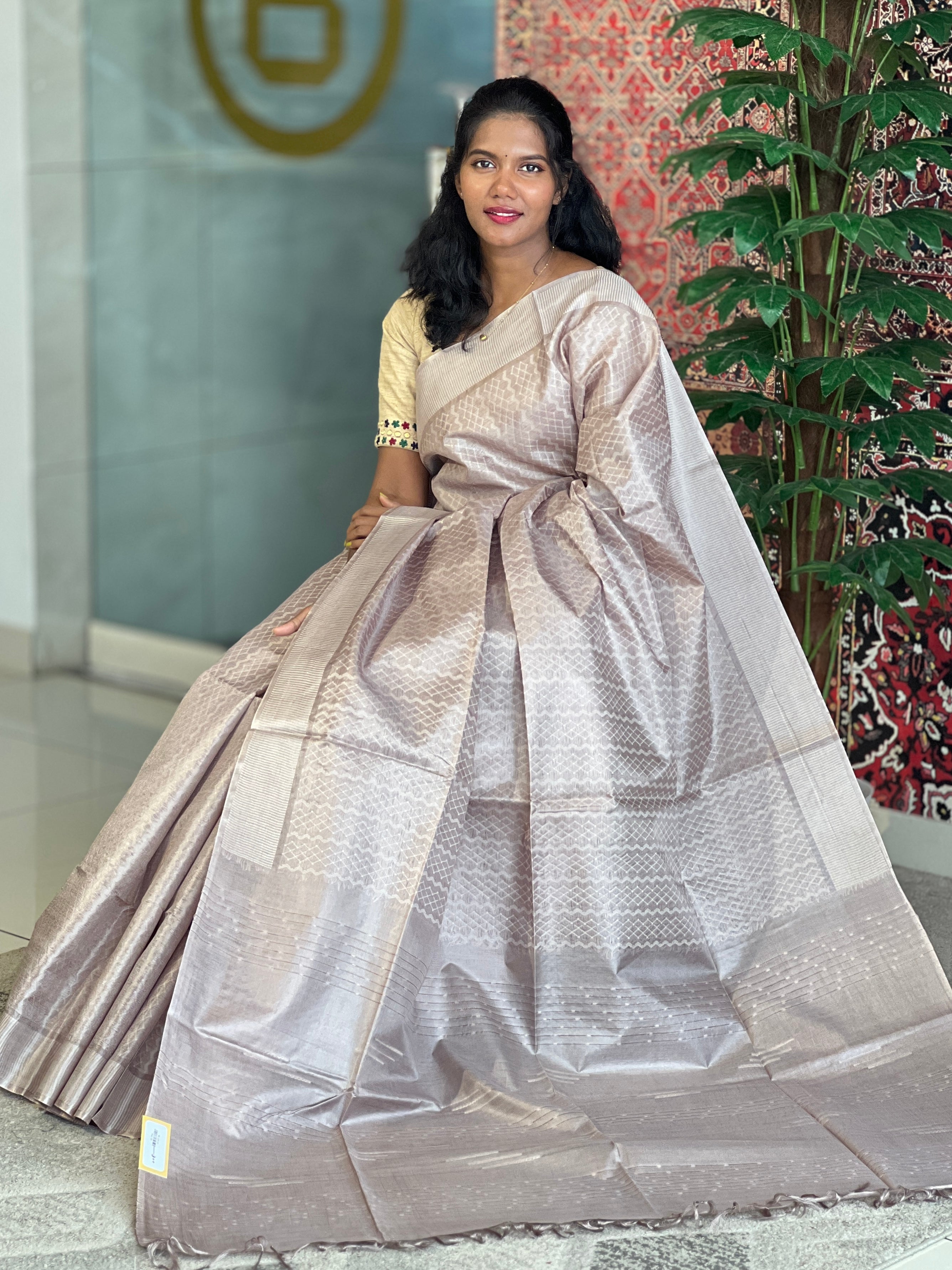 Thread Weaving Geometric Patterned Semi Tussar Saree | PNS159