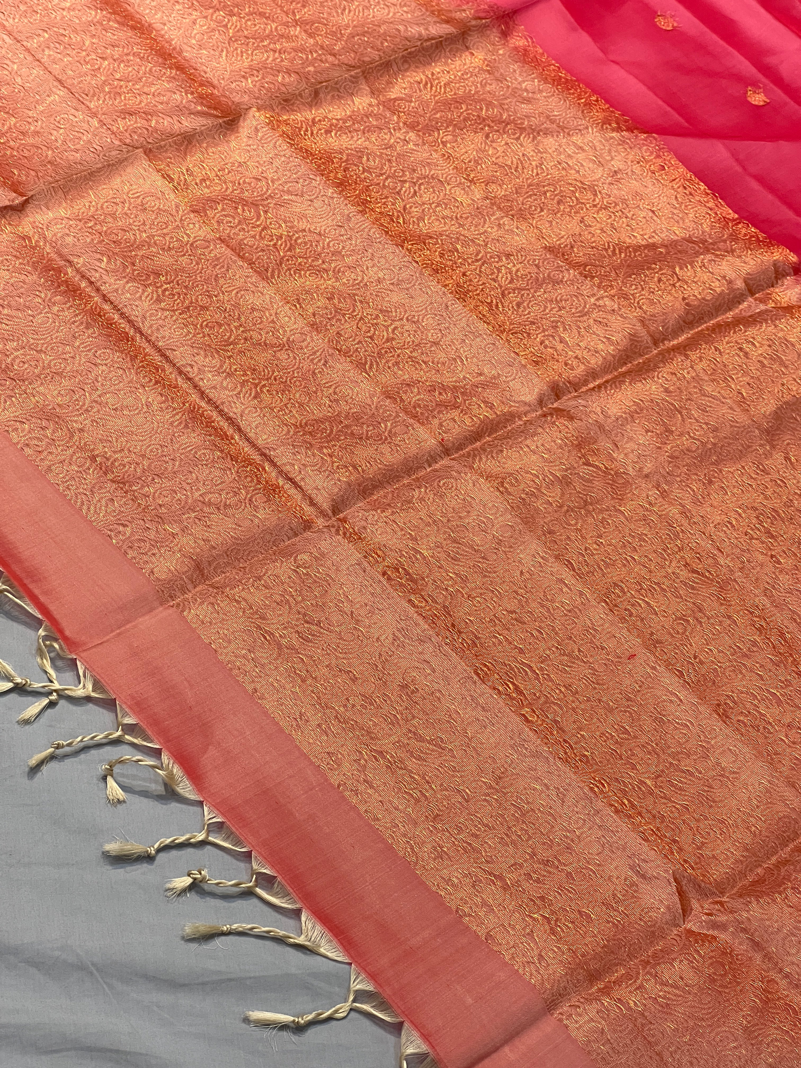 Zari Weaved Jaal Patterned Soft Silk Saree | KG112
