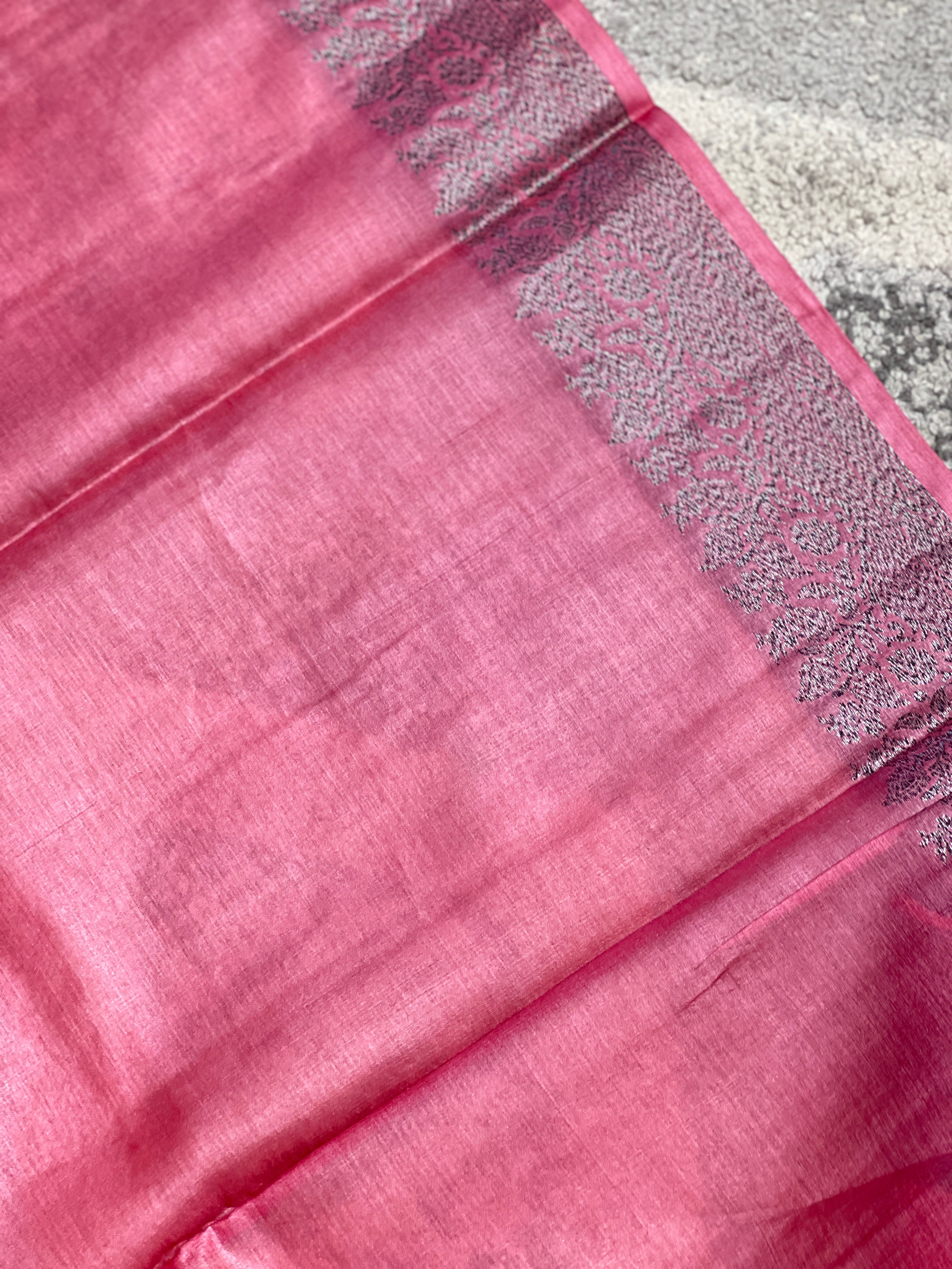 Scattered Buta Detailed Tussar Banarasi Saree | YNG624