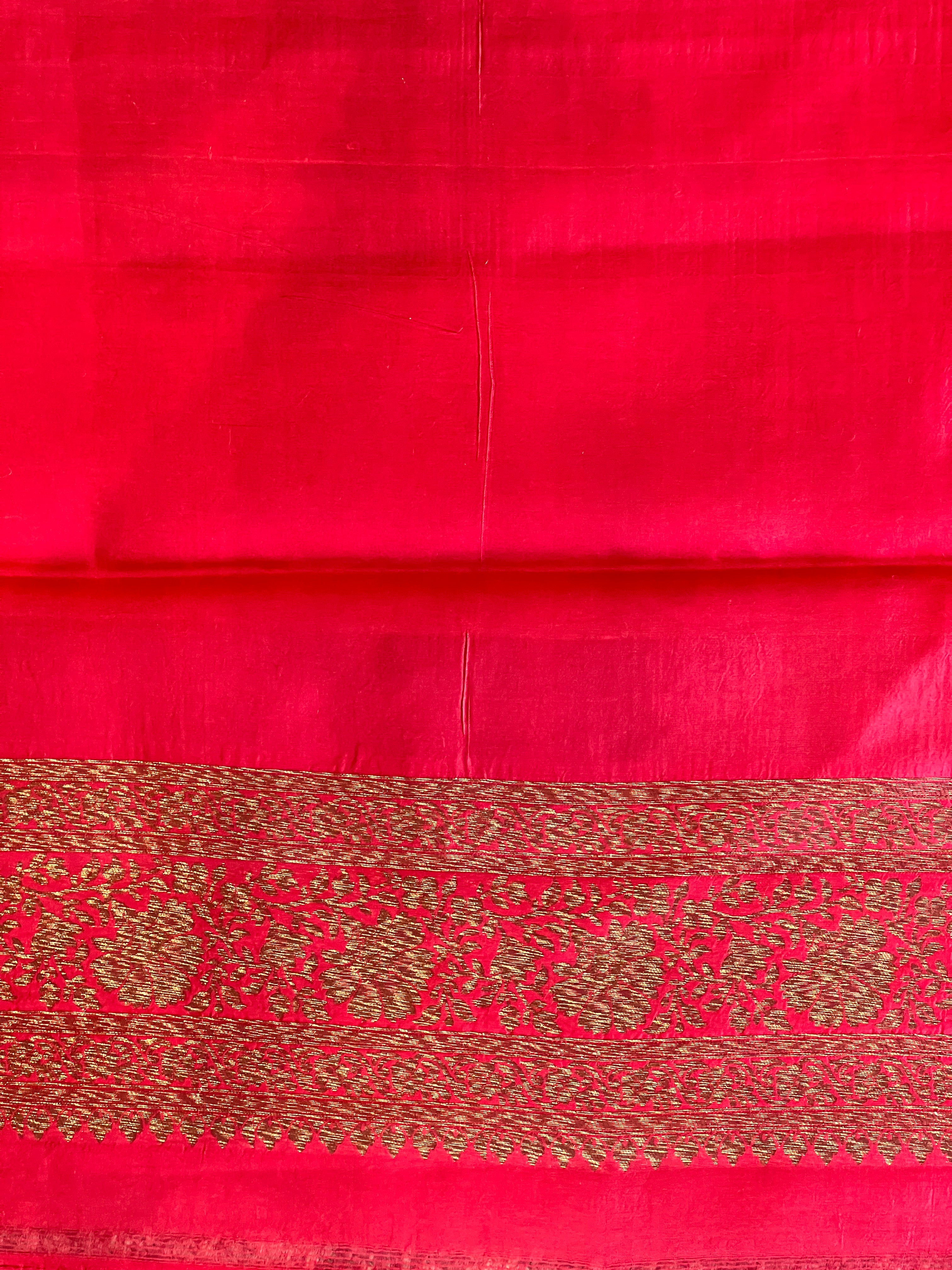Thread & Zari Woven Butta Detailed Tussar Banarasi Silk Saree | YNG636