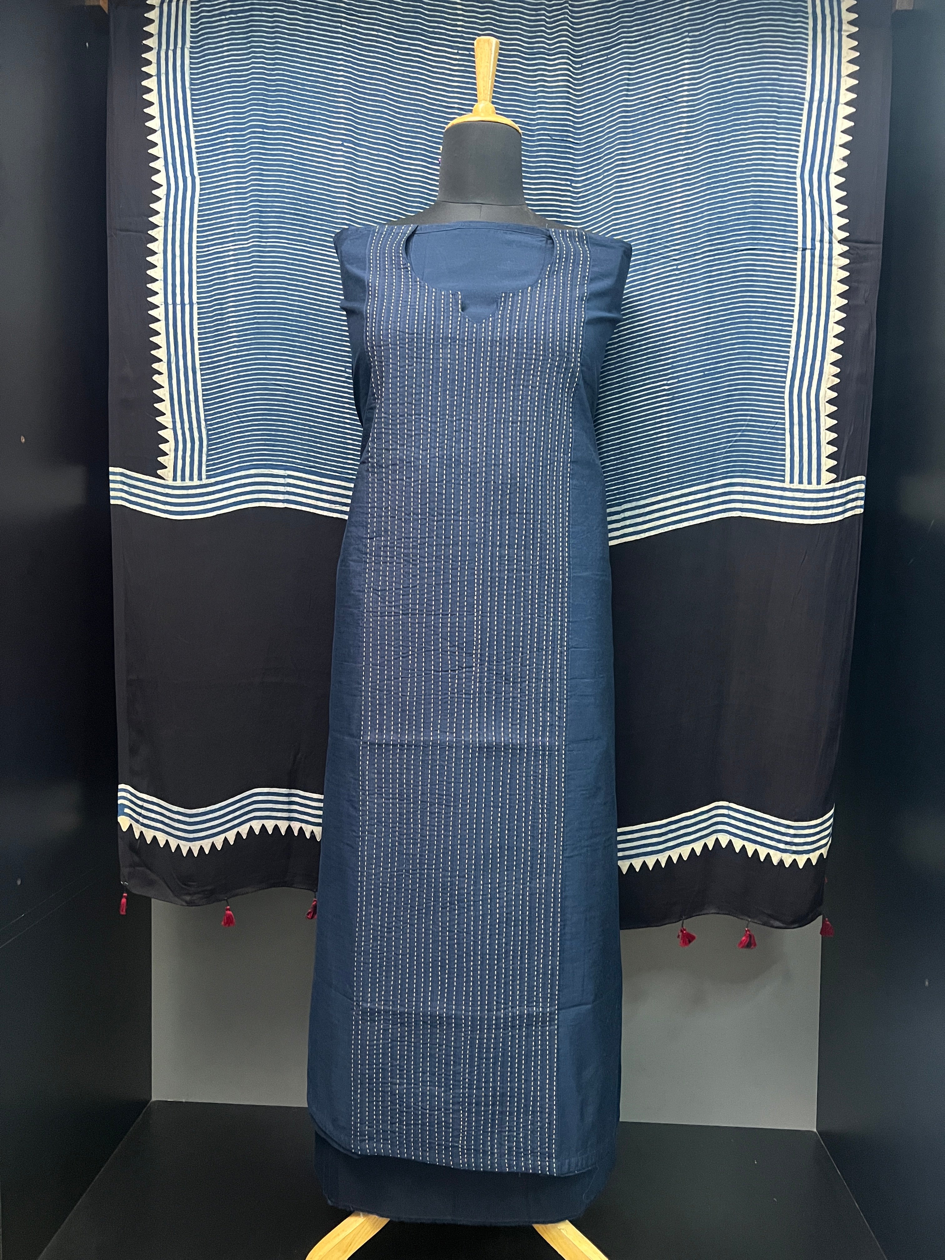 Machine Embroidered Chanderi Silk Salwar Set | HE208