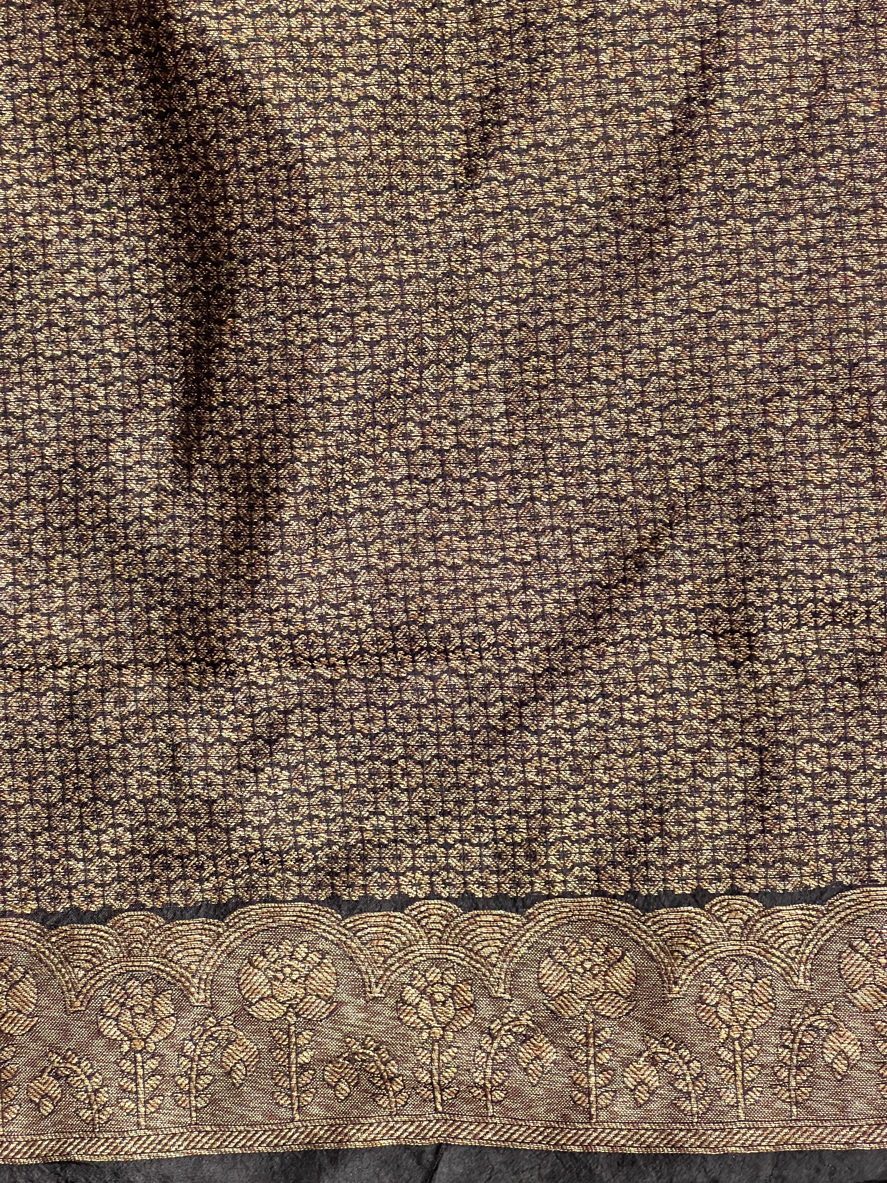 Bandhani Tie & Dye patterned Banarasi Silk Saree |YNG663