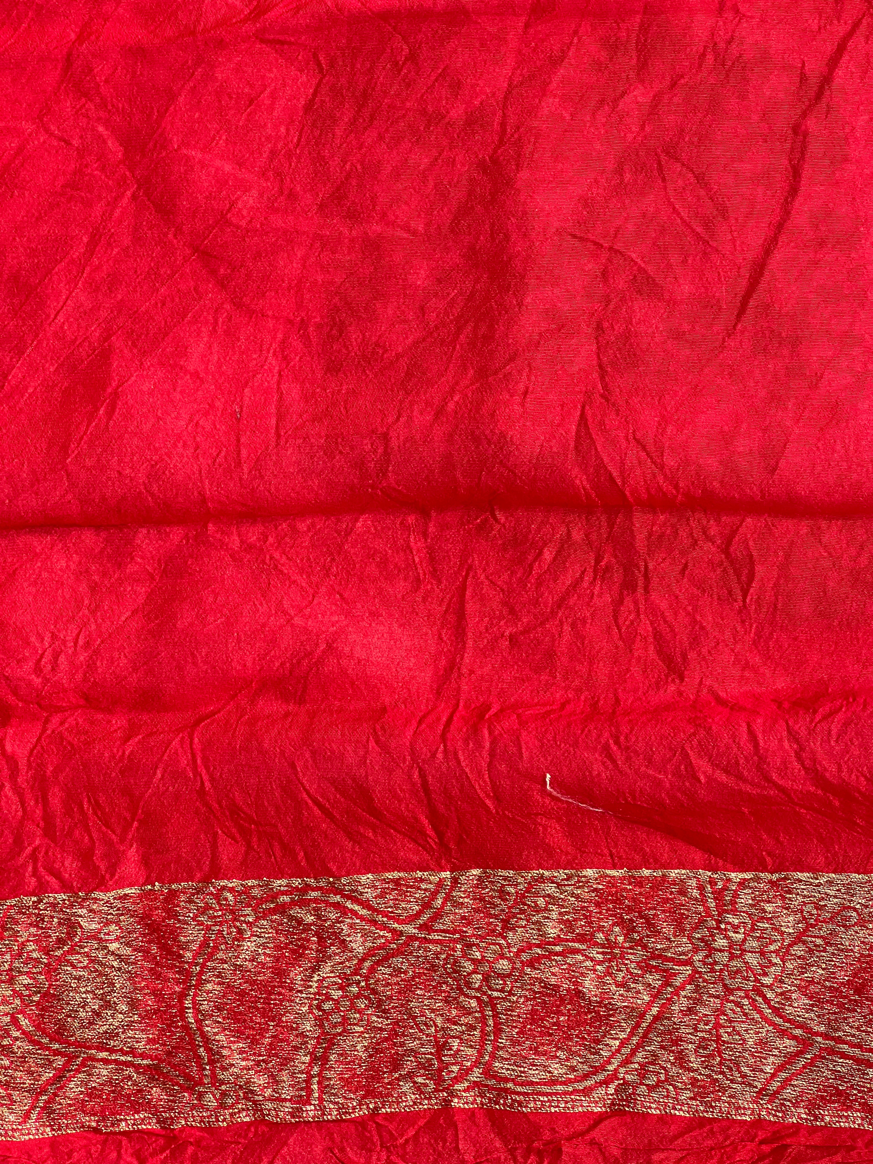 Thread and Zari Woven Banarasi Silk Saree | YNG650