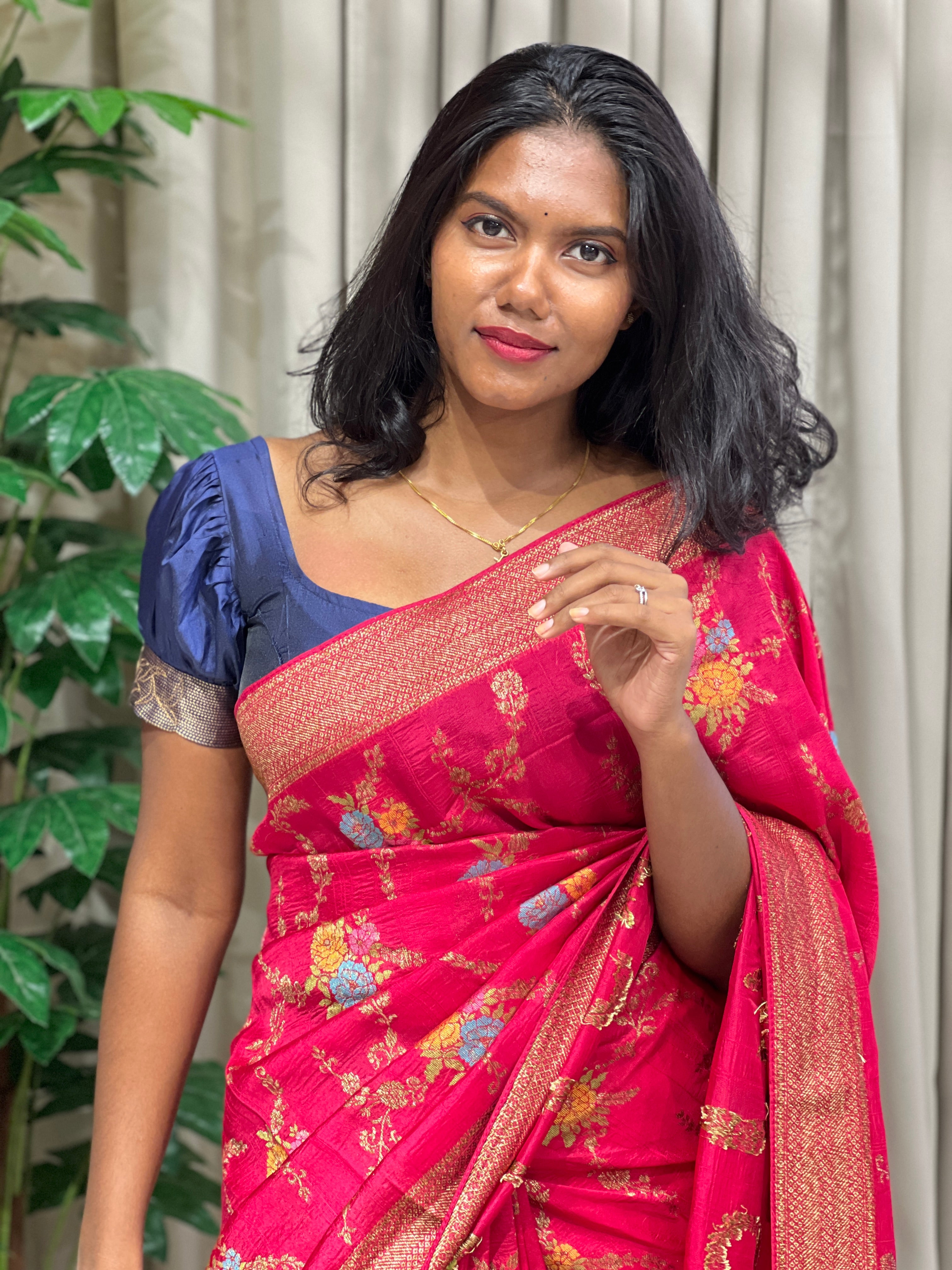 Zari & Thread Woven Banarasi Silk Saree | YNG667