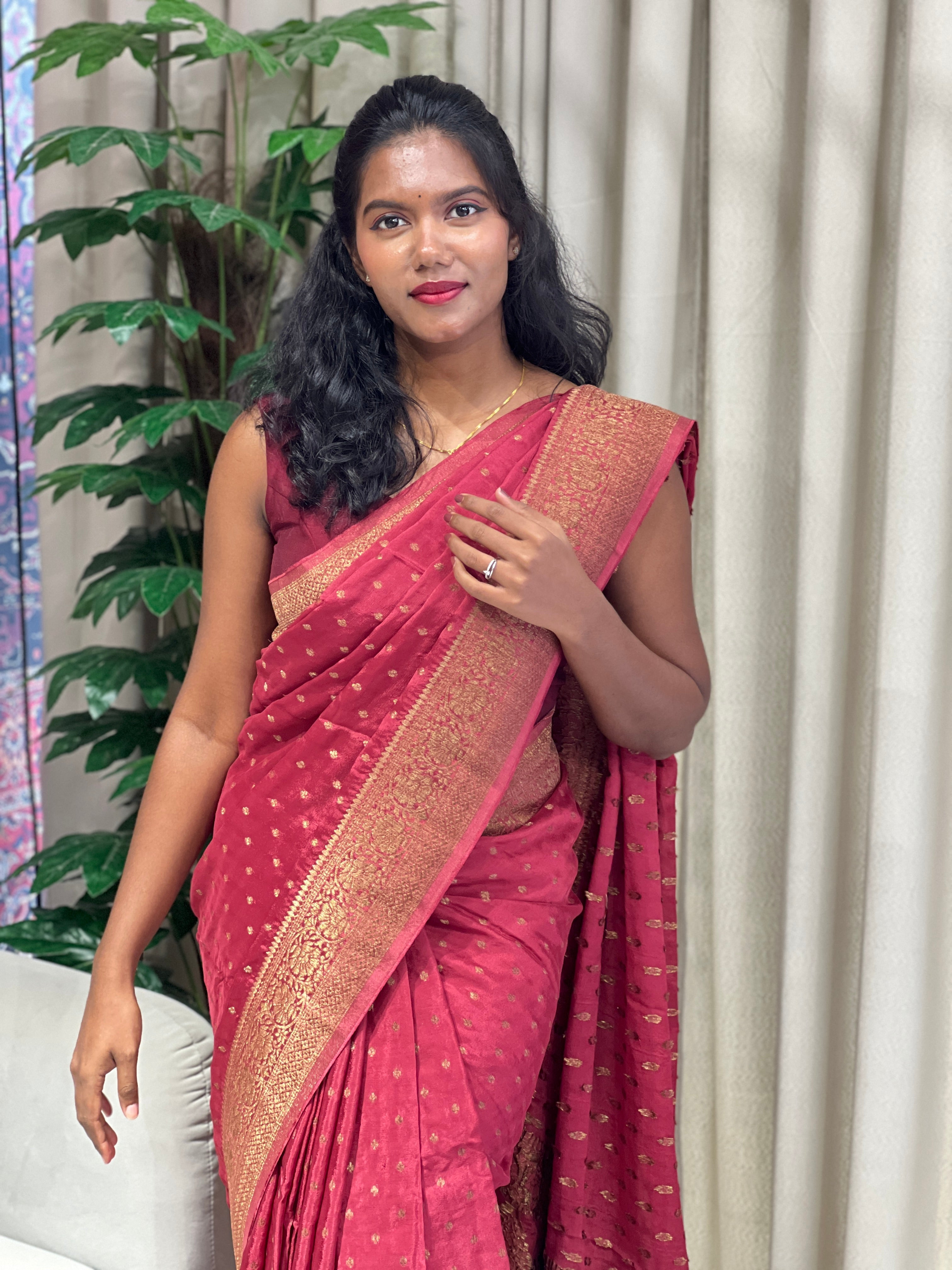 Thread and Copper Zari Woven Georgette Banarasi Saree | YNG713