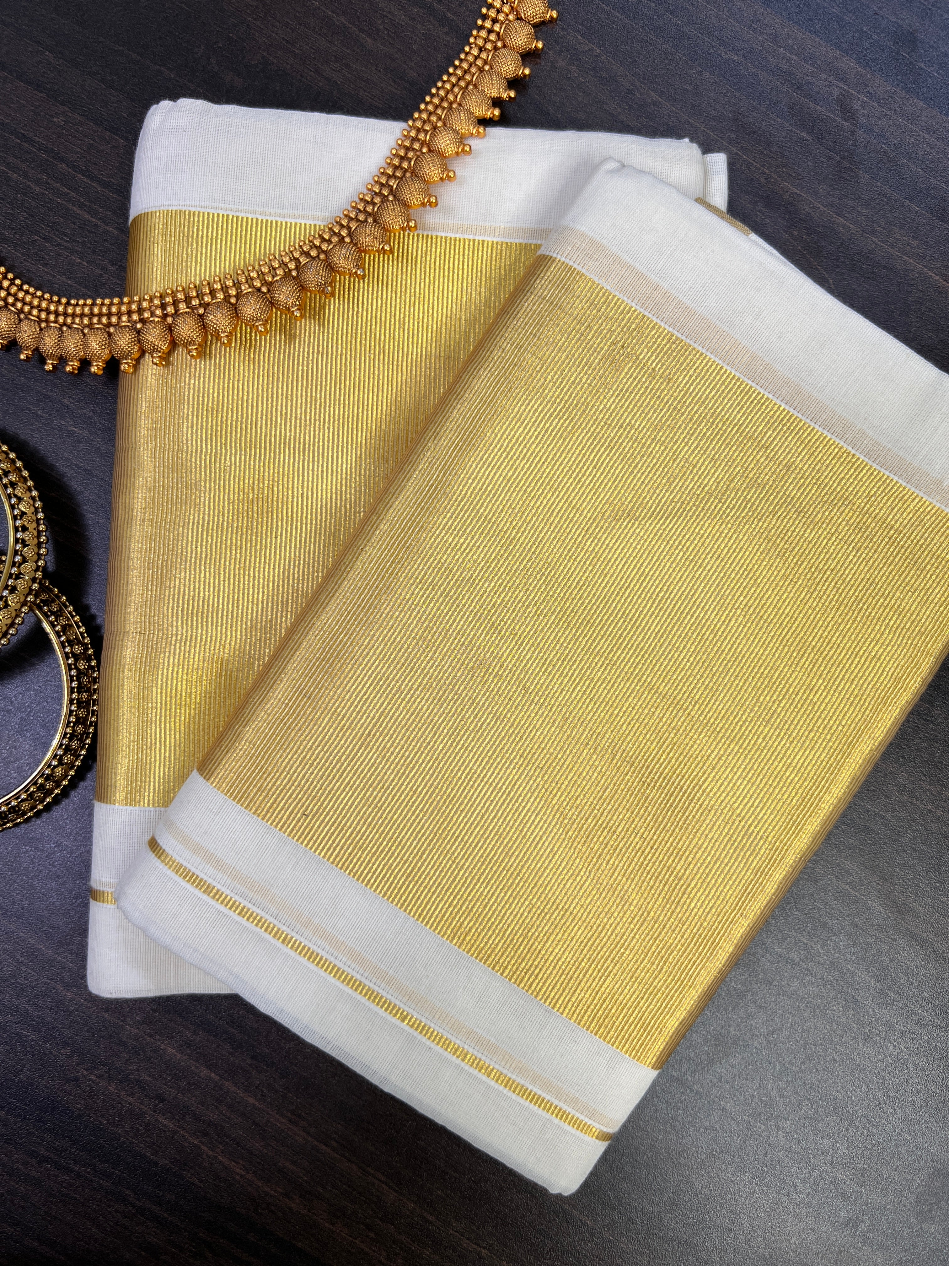 Golden  Border Design Balaramapuram Set Mundu ( Without Blouse) | KL233