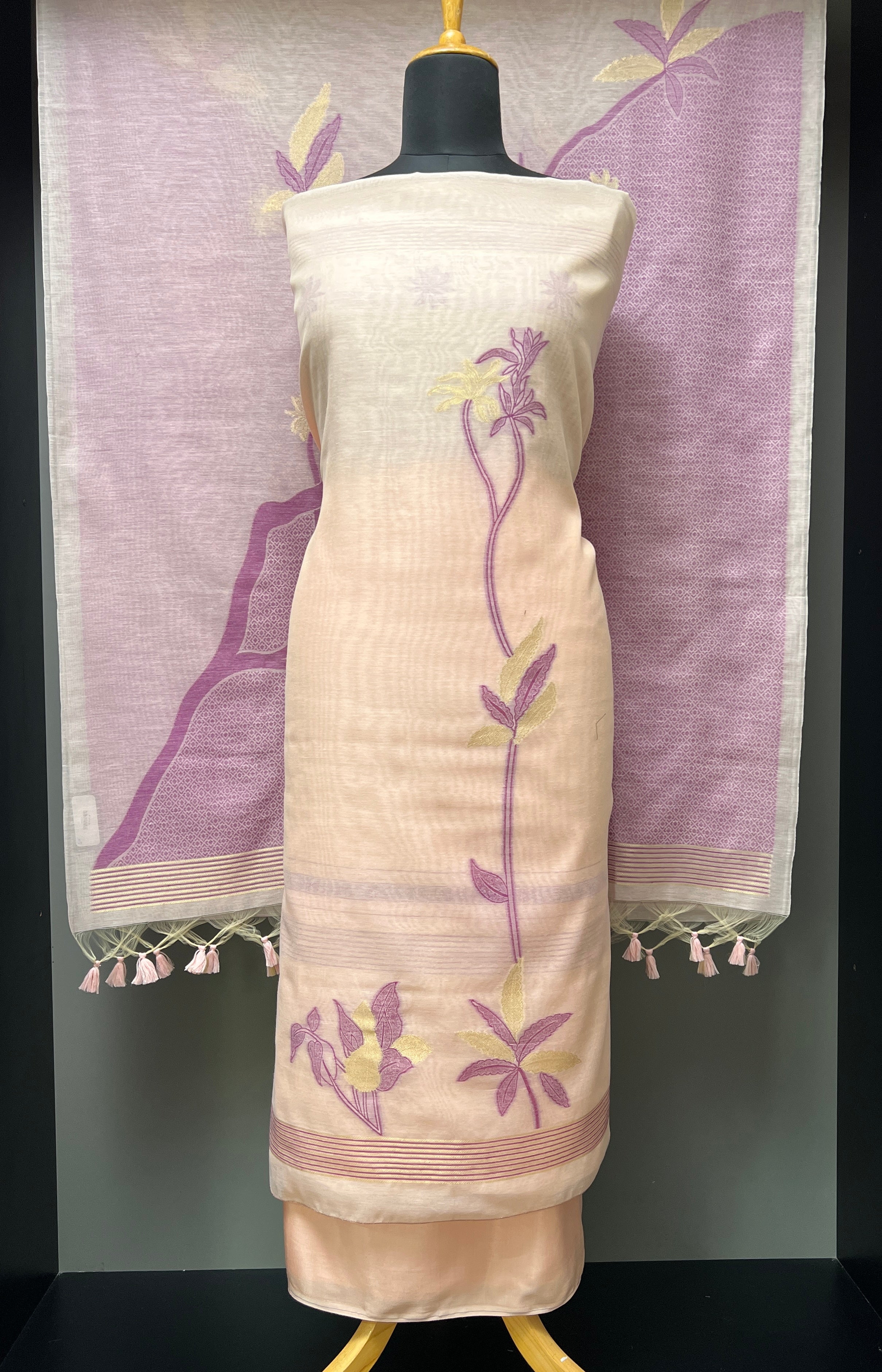 Jamdani With Zari Weaved Chanderi Finish Salwar Set | LV443